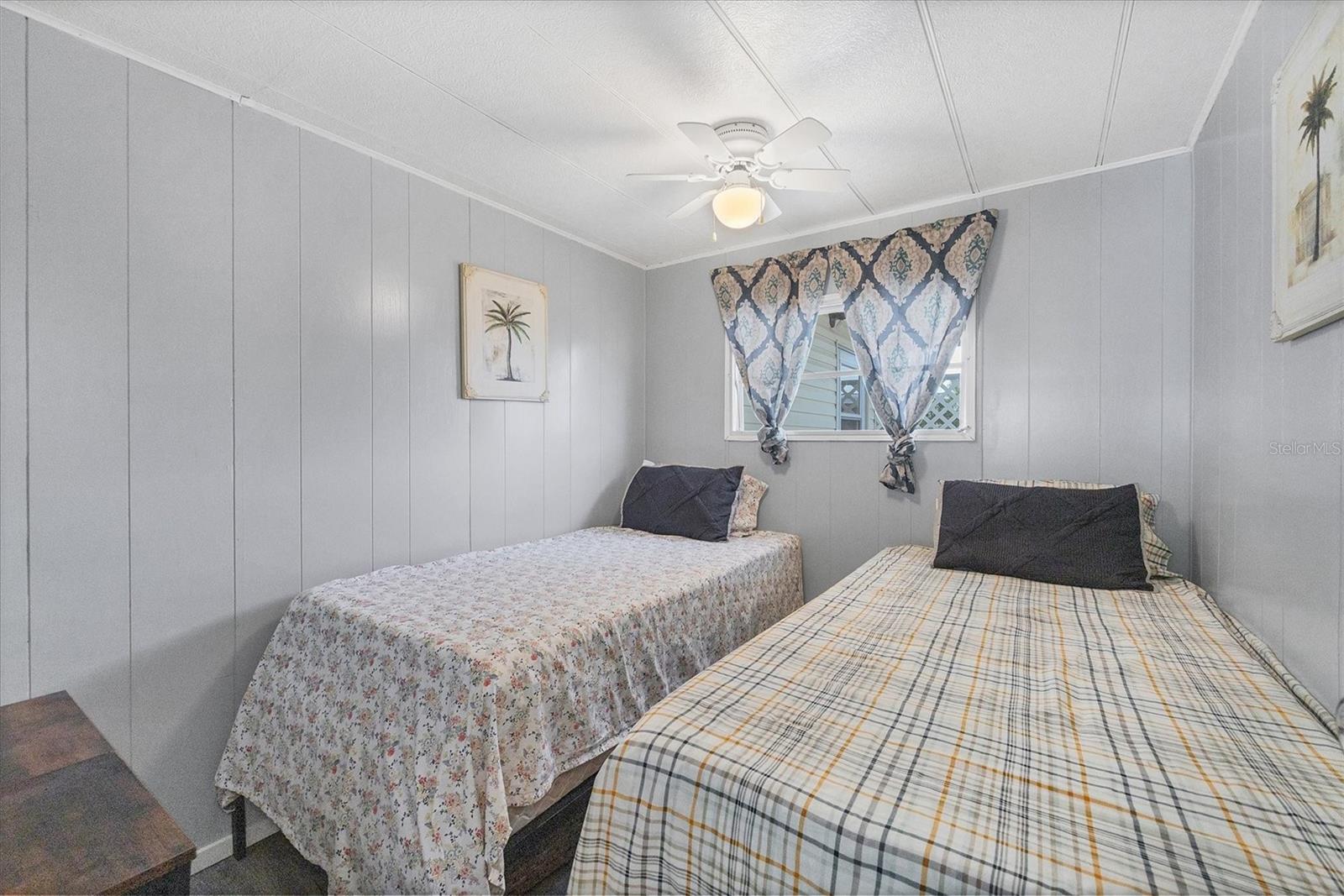 TIDEVUE/DE SOTO COMMUNITY UNIT ONE - Residential