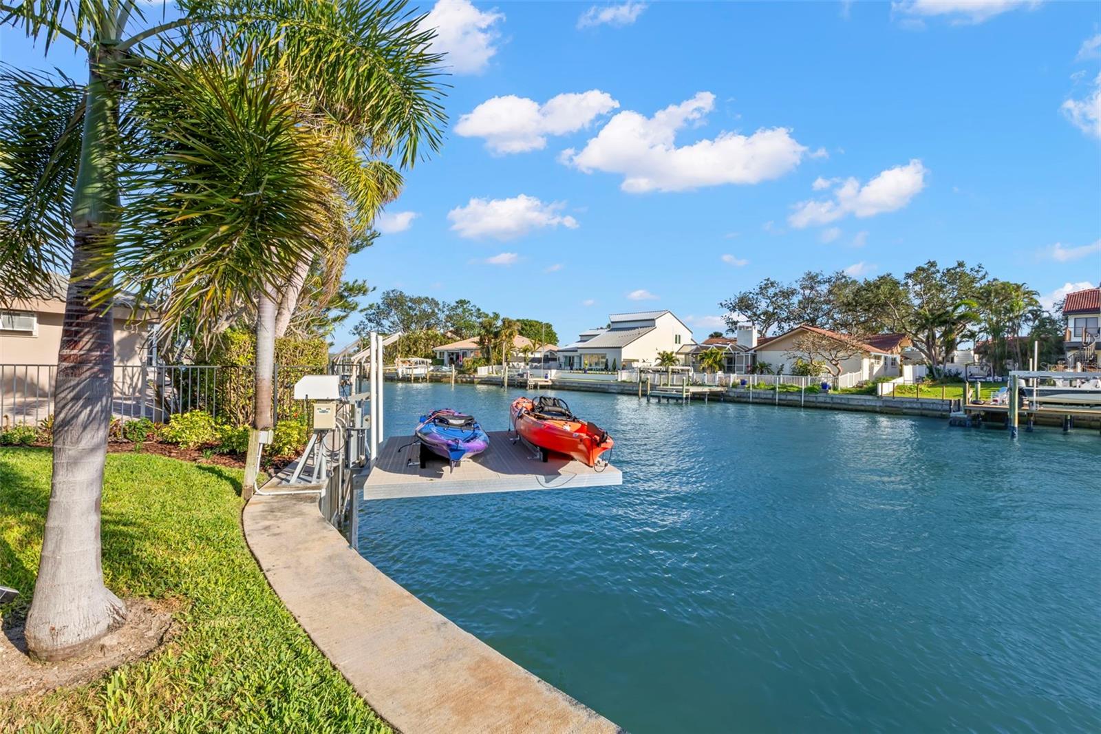 BAYWAY ISLES UNIT 1 - Residential