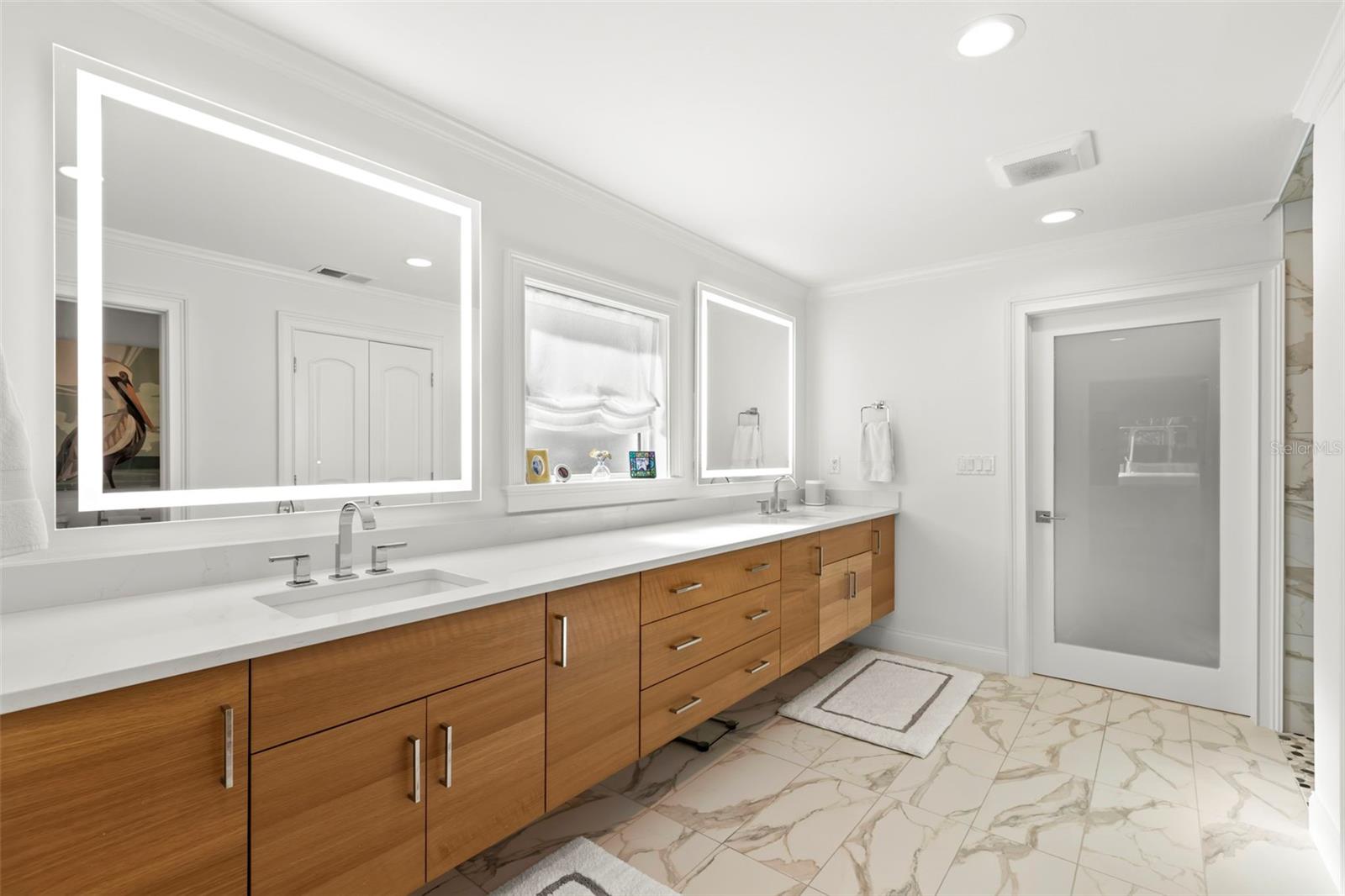 BAYWAY ISLES UNIT 1 - Residential