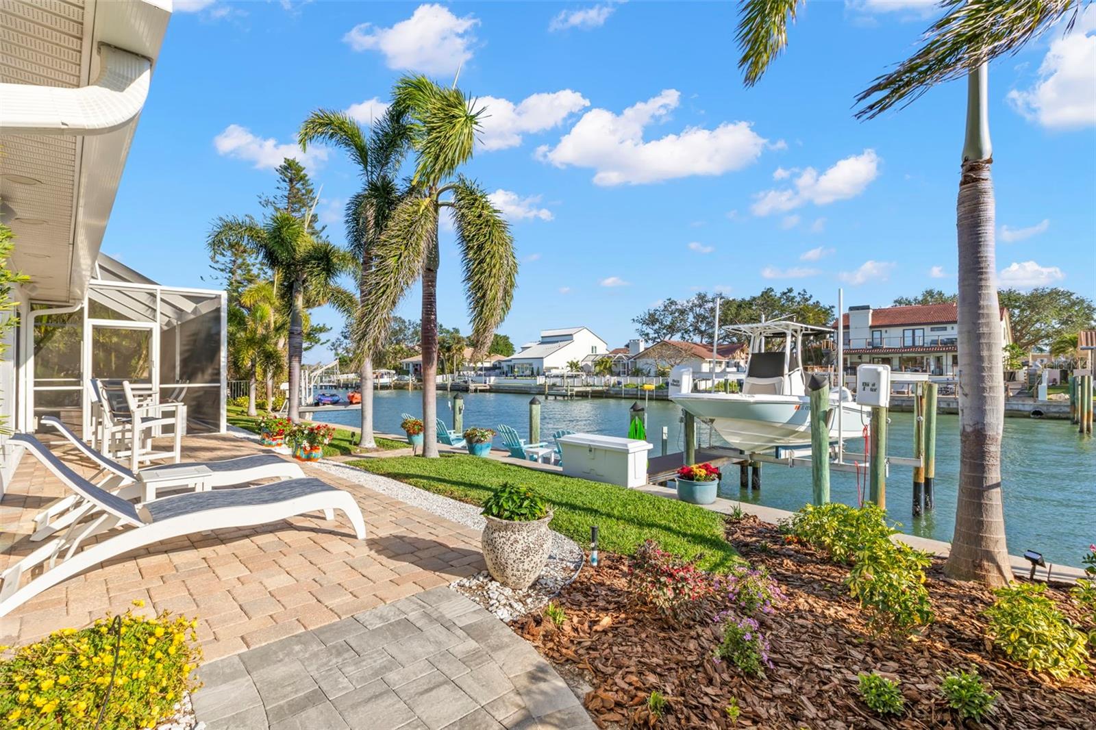 BAYWAY ISLES UNIT 1 - Residential