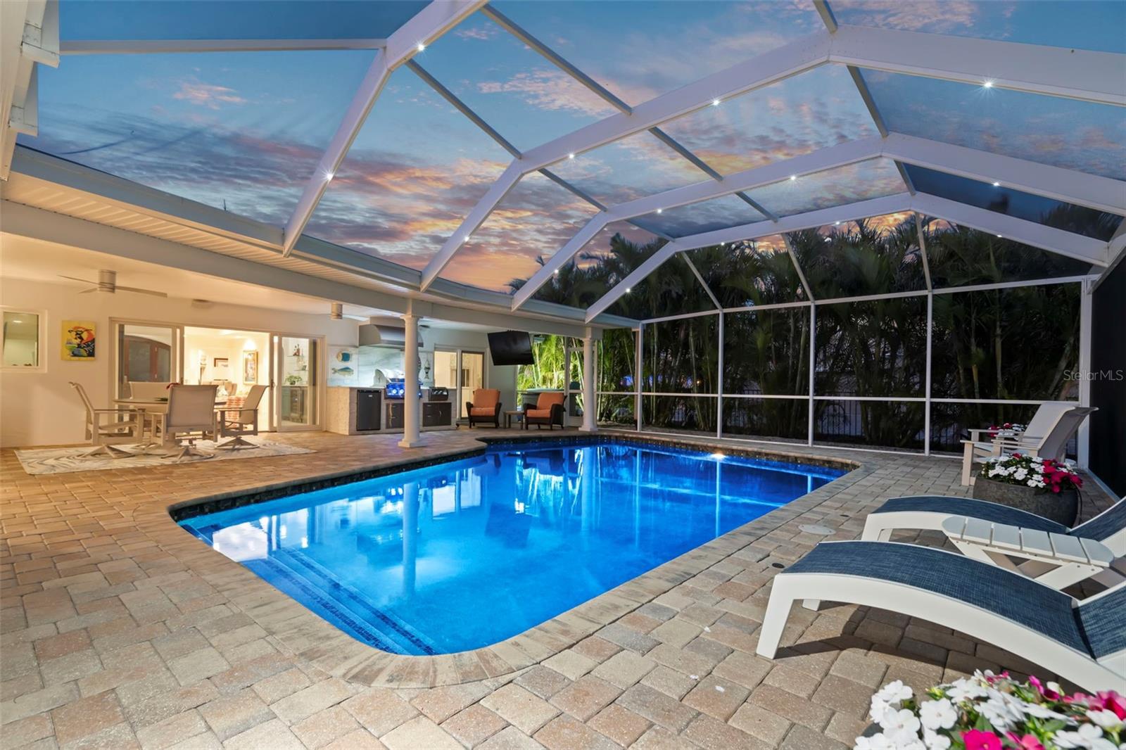 BAYWAY ISLES UNIT 1 - Residential