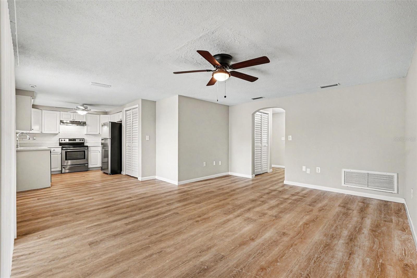 7030 INGLESIDE DRIVE