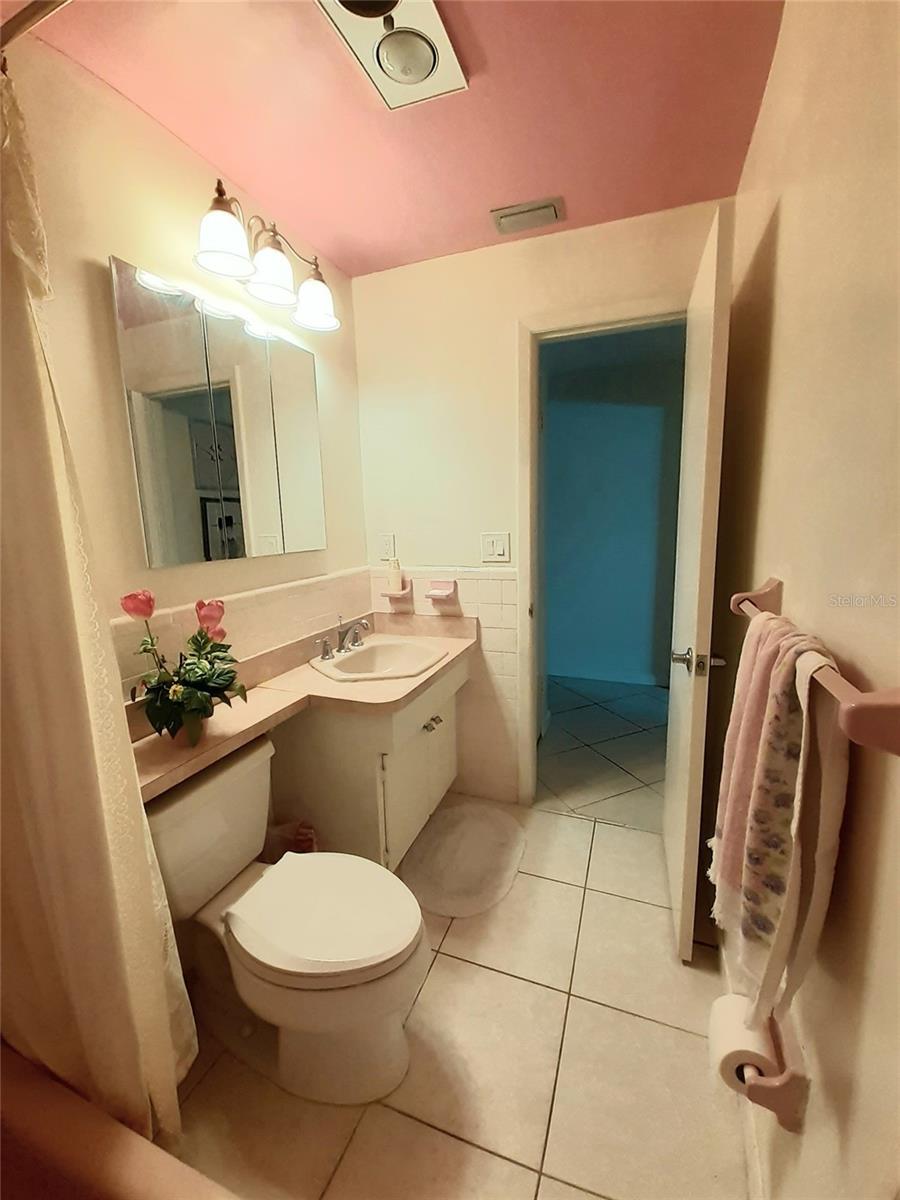 TAMARAC BY THE GULF 1ST ADD - Residential