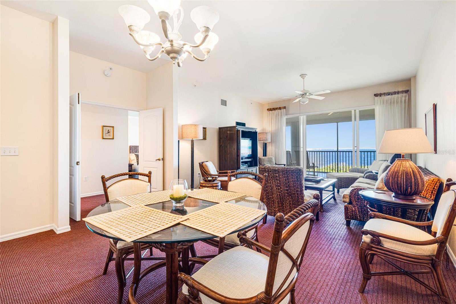 HARBOR PLACE VISTAS CONDO - Residential