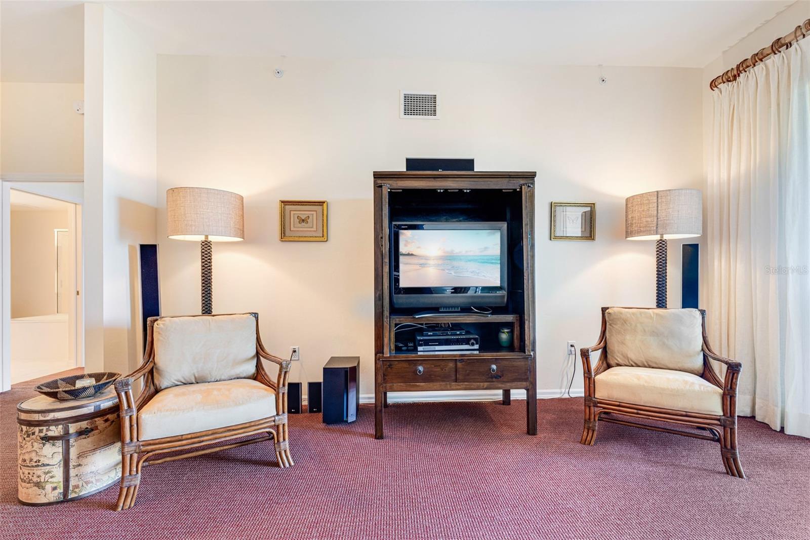 HARBOR PLACE VISTAS CONDO - Residential