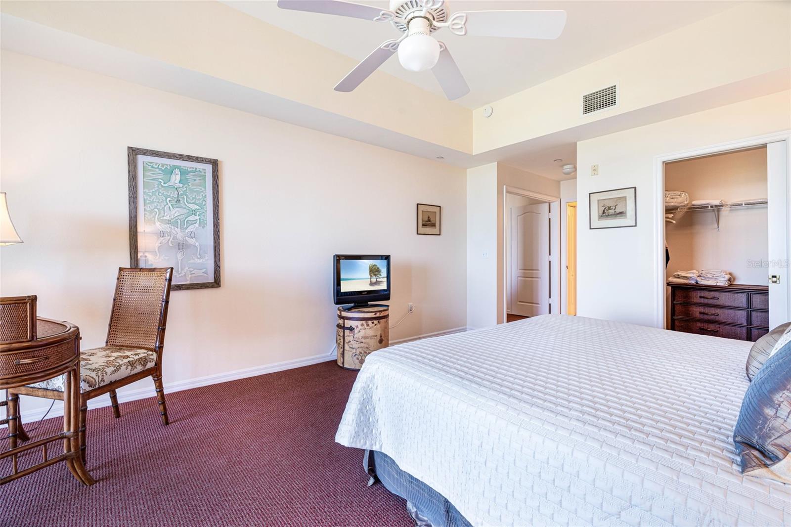 HARBOR PLACE VISTAS CONDO - Residential