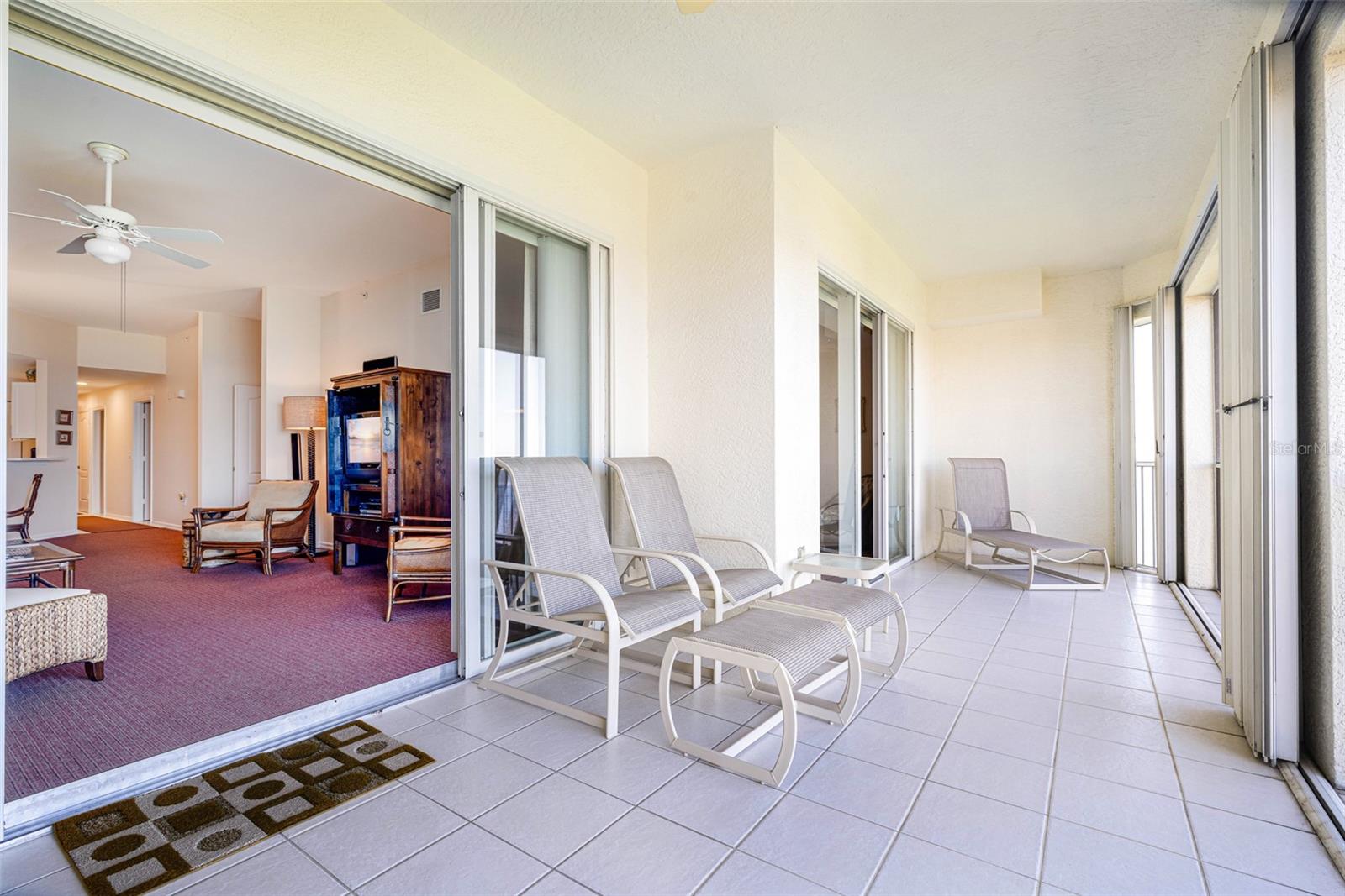 HARBOR PLACE VISTAS CONDO - Residential