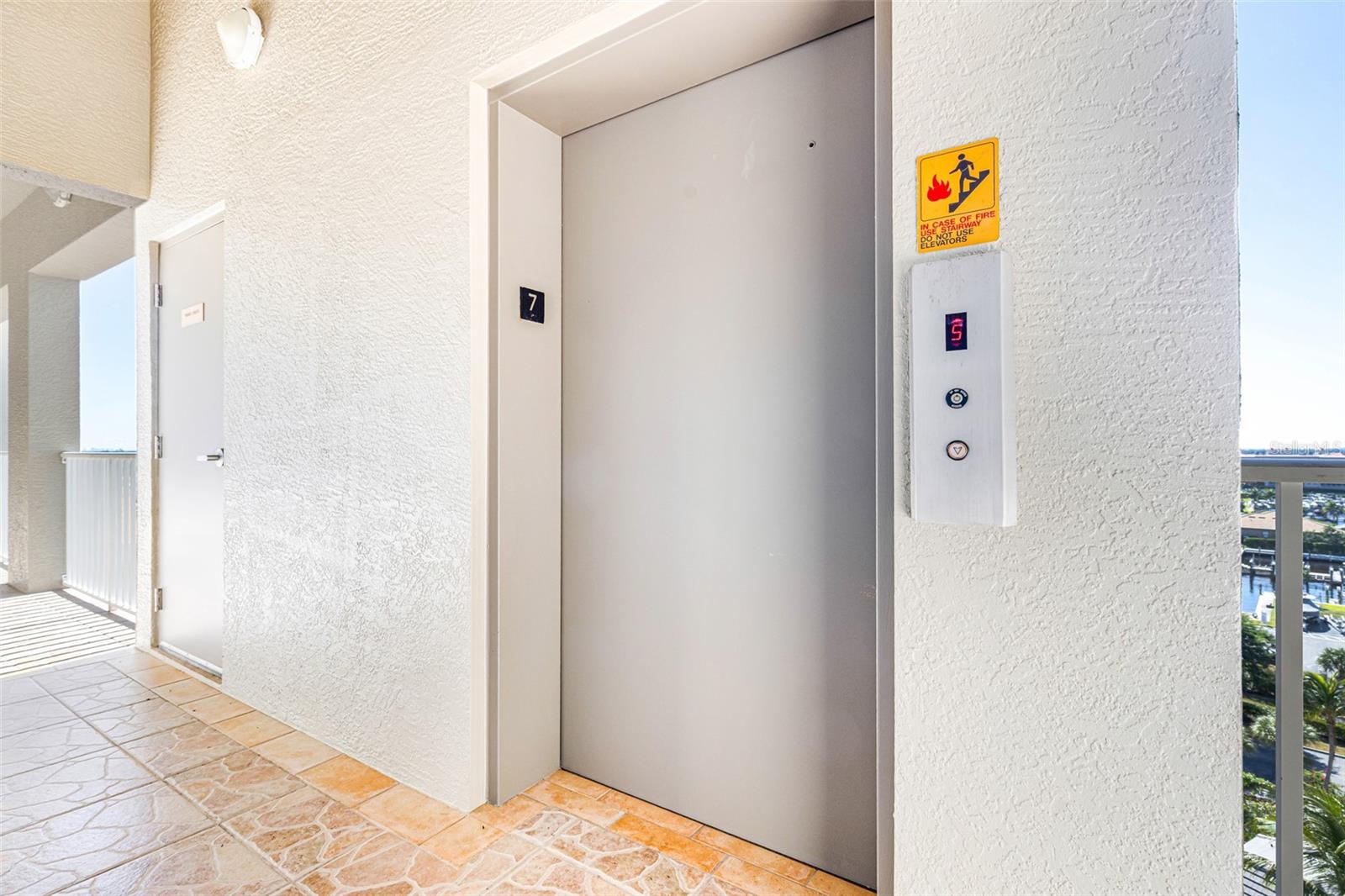 HARBOR PLACE VISTAS CONDO - Residential