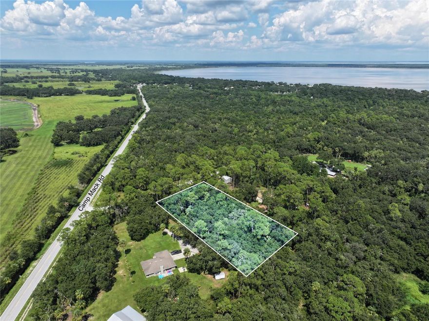 Looking for space to breathe in the heart of Lake Wales Ridge? Nearly an acre of blank canvas that is great for your home. For utilities, electricity is onsite. You'll only need well and septic

Location perks is Lake Rosalie just 5-10 mins away,  Bok Tower Gardens just 30 mins away, Winter Haven or Lakeland just 30-45 mins away and Disney world about an hour and a half away

This is a rare chance to own a solid-size lot in Lake Wales Ridge, private, and big enough for whatever you’ve got in mind. Utilities are easy and location is solid. Whether you want to build now or invest for later, this one fits.