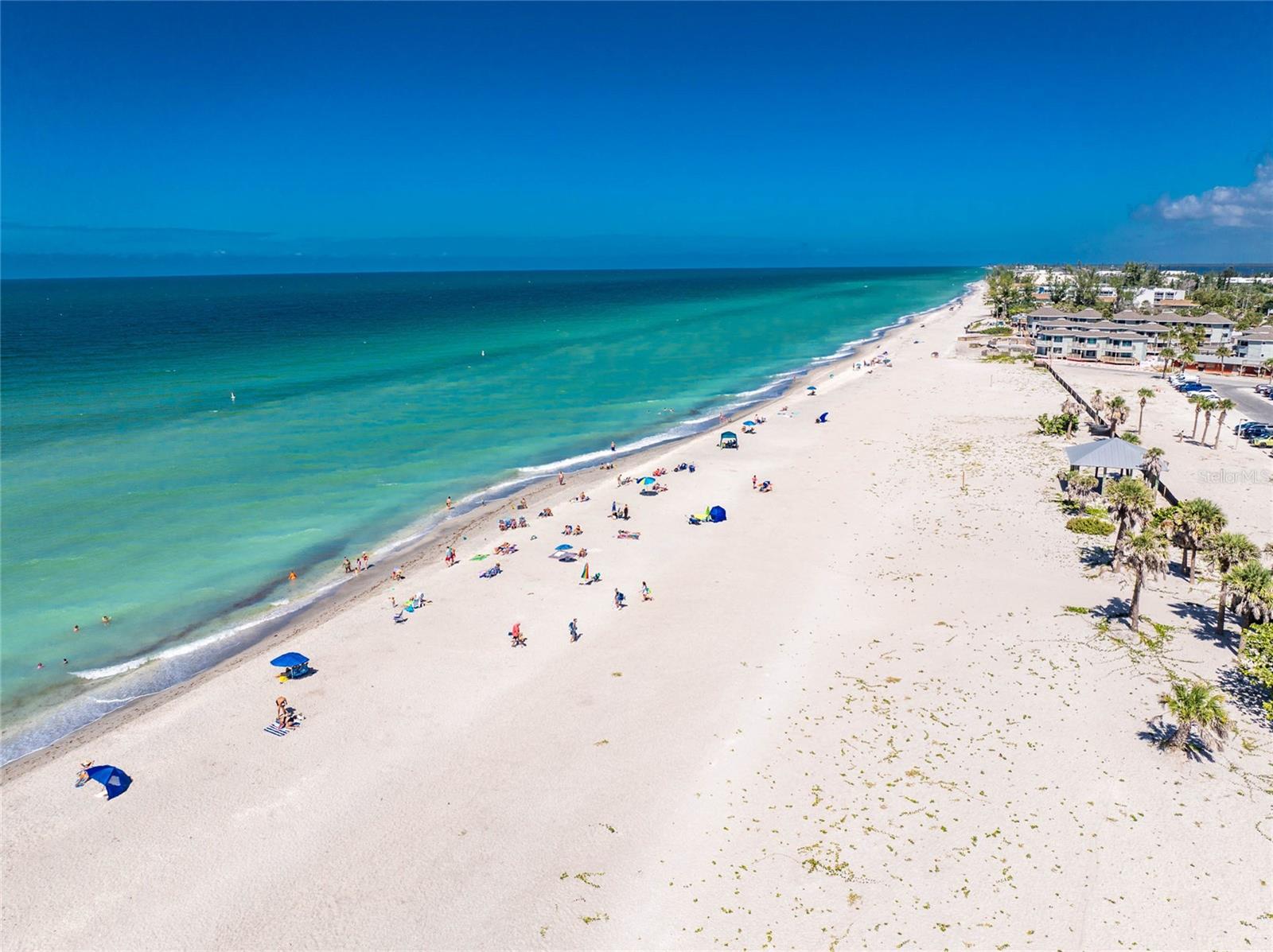 VILLAGE HOLIDAY LAKE - Residential