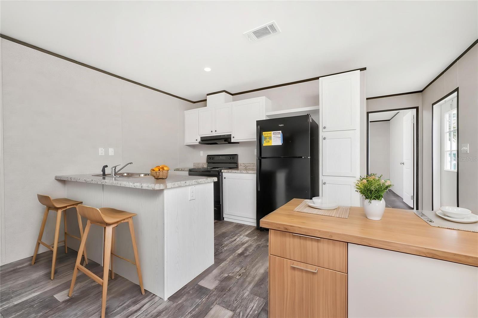 VILLAGE HOLIDAY LAKE - Residential