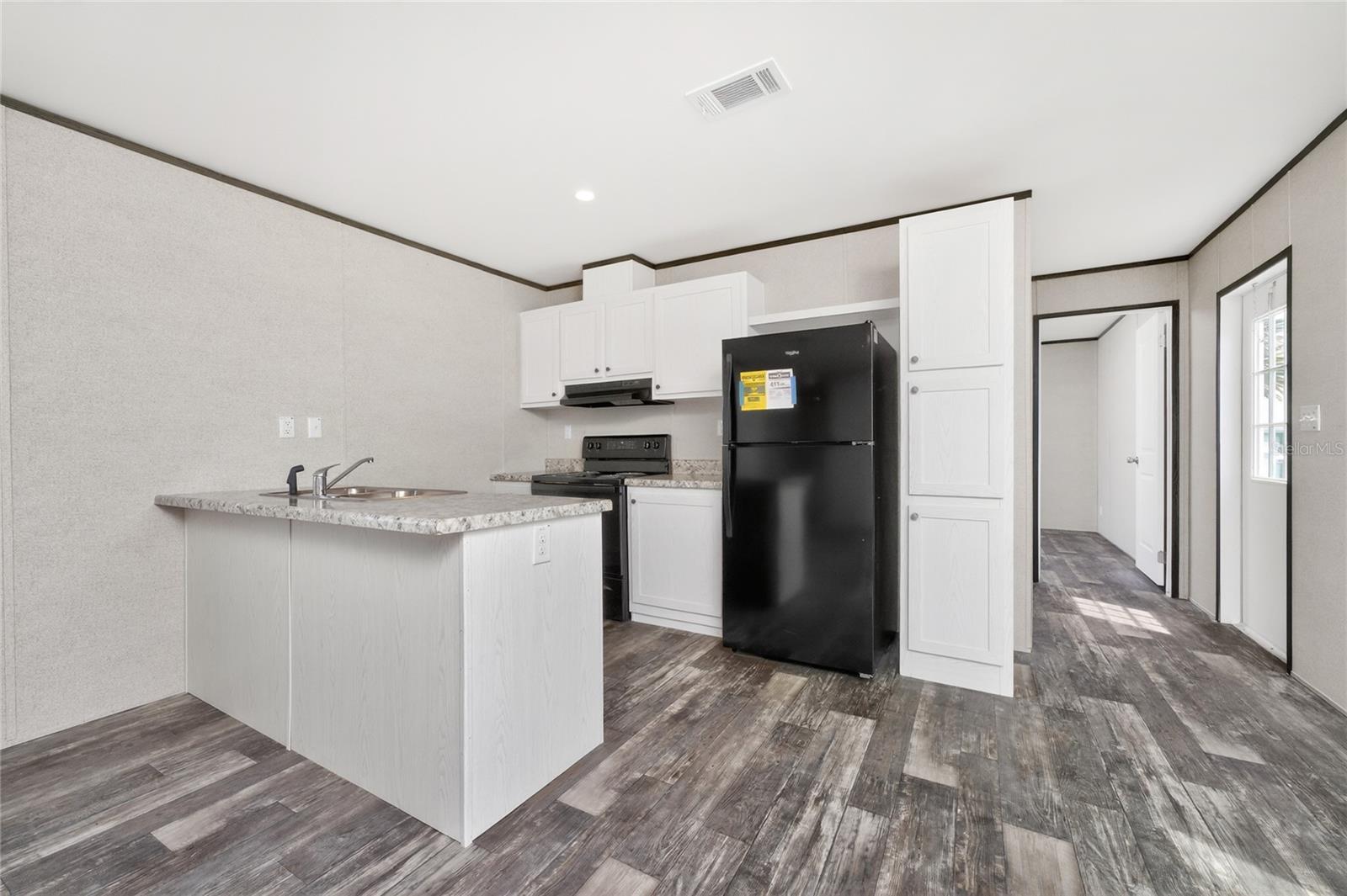 VILLAGE HOLIDAY LAKE - Residential