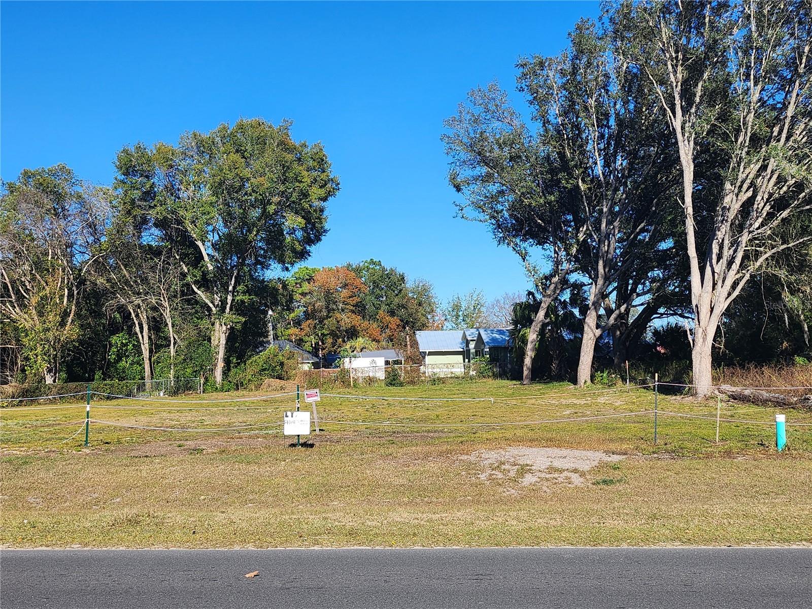 SILVER SPGS SHORES UN #8 - Land