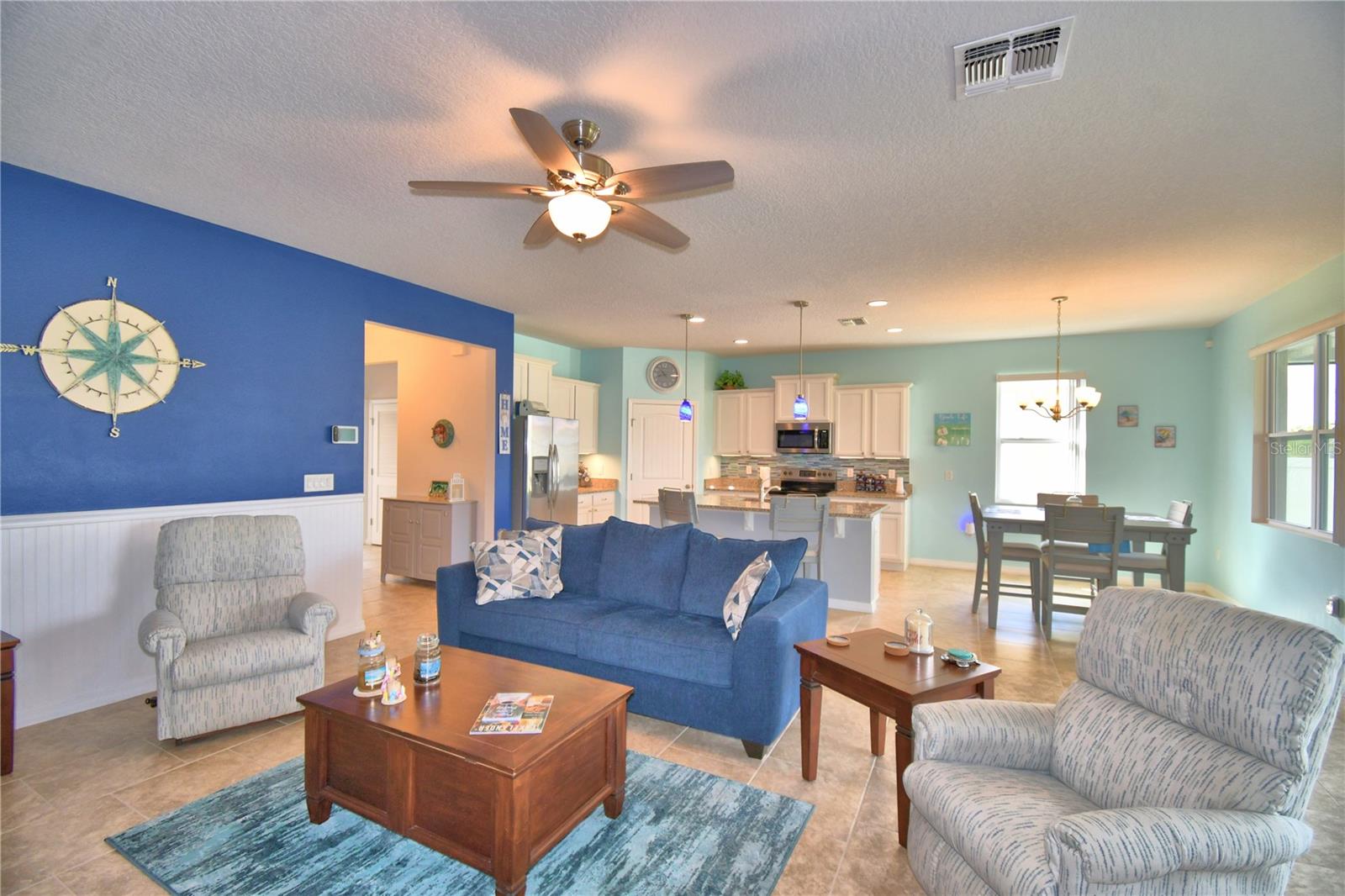 2577 CANYON CREST DRIVE