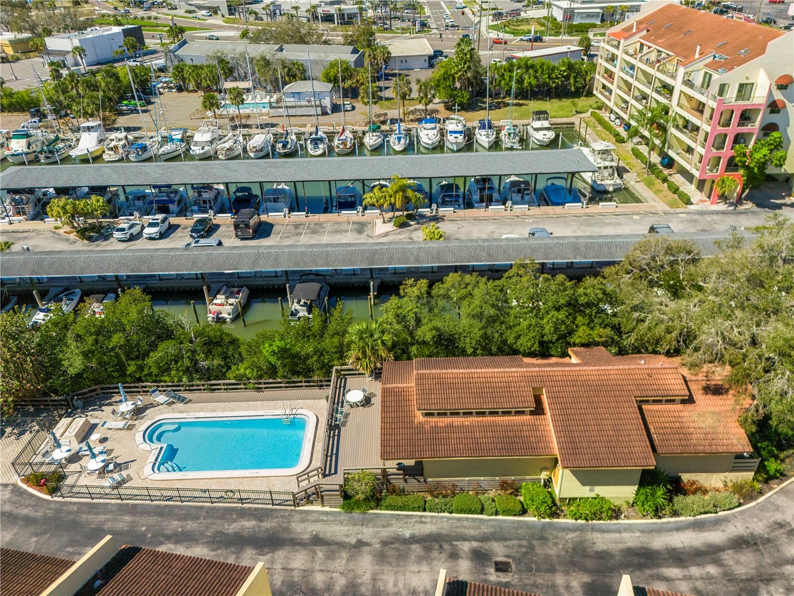 LIGHTHOUSE HARBOR MARINA CONDO - Residential