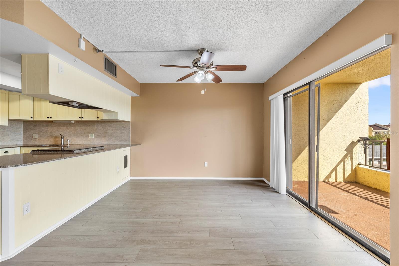 LIGHTHOUSE HARBOR MARINA CONDO - Residential