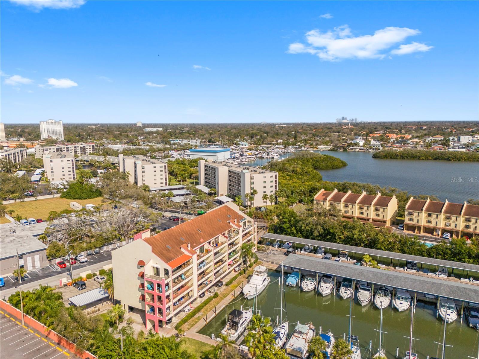 LIGHTHOUSE HARBOR MARINA CONDO - Residential