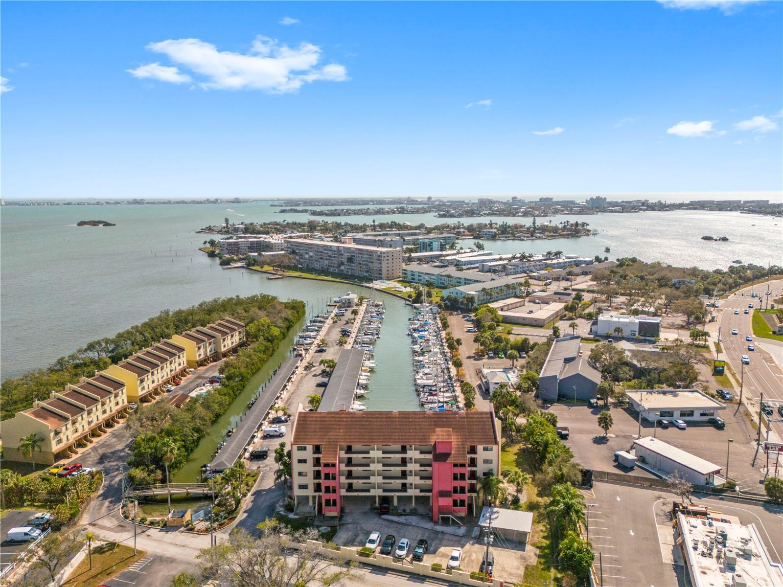 LIGHTHOUSE HARBOR MARINA CONDO - Residential
