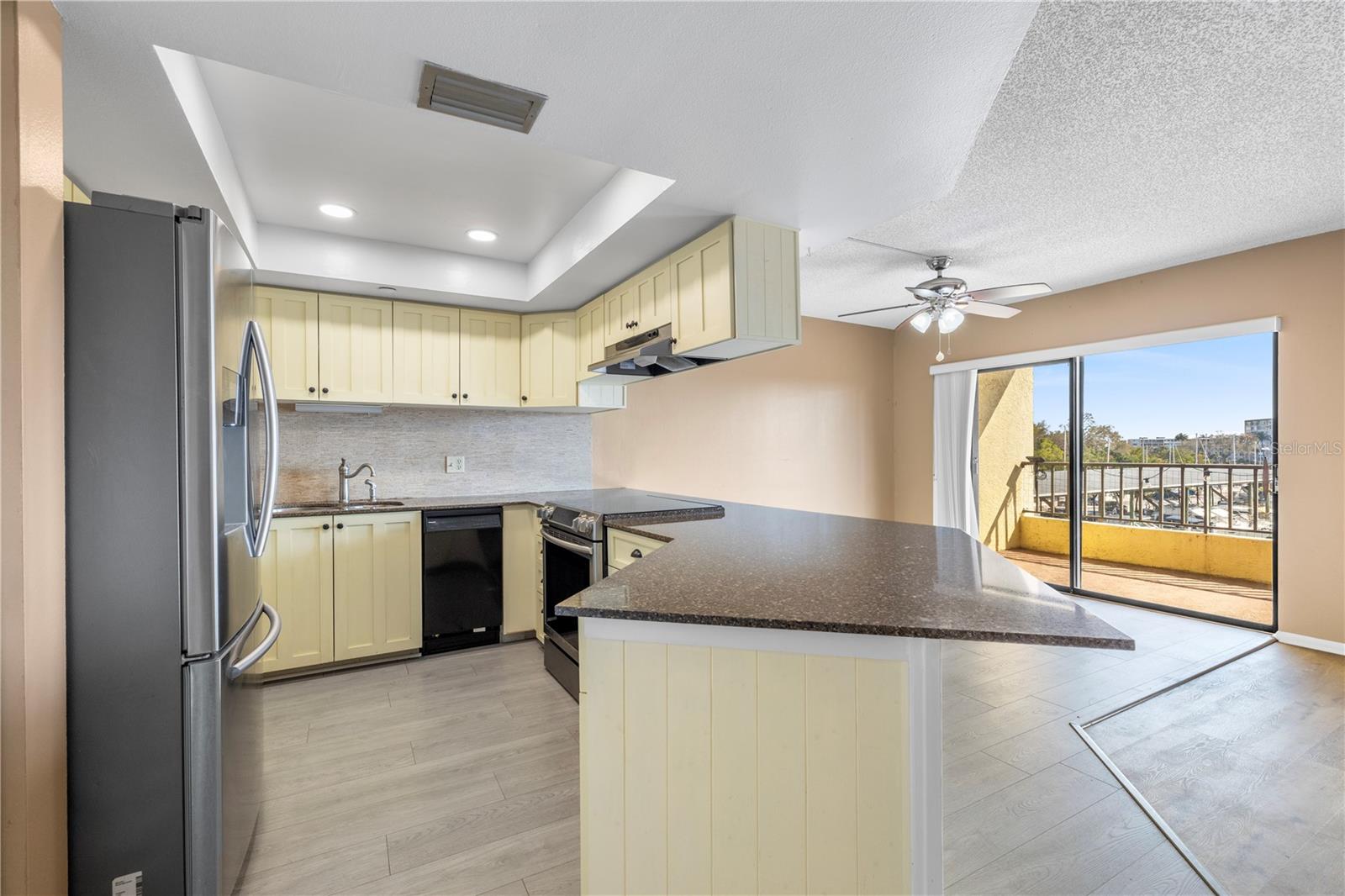 LIGHTHOUSE HARBOR MARINA CONDO - Residential