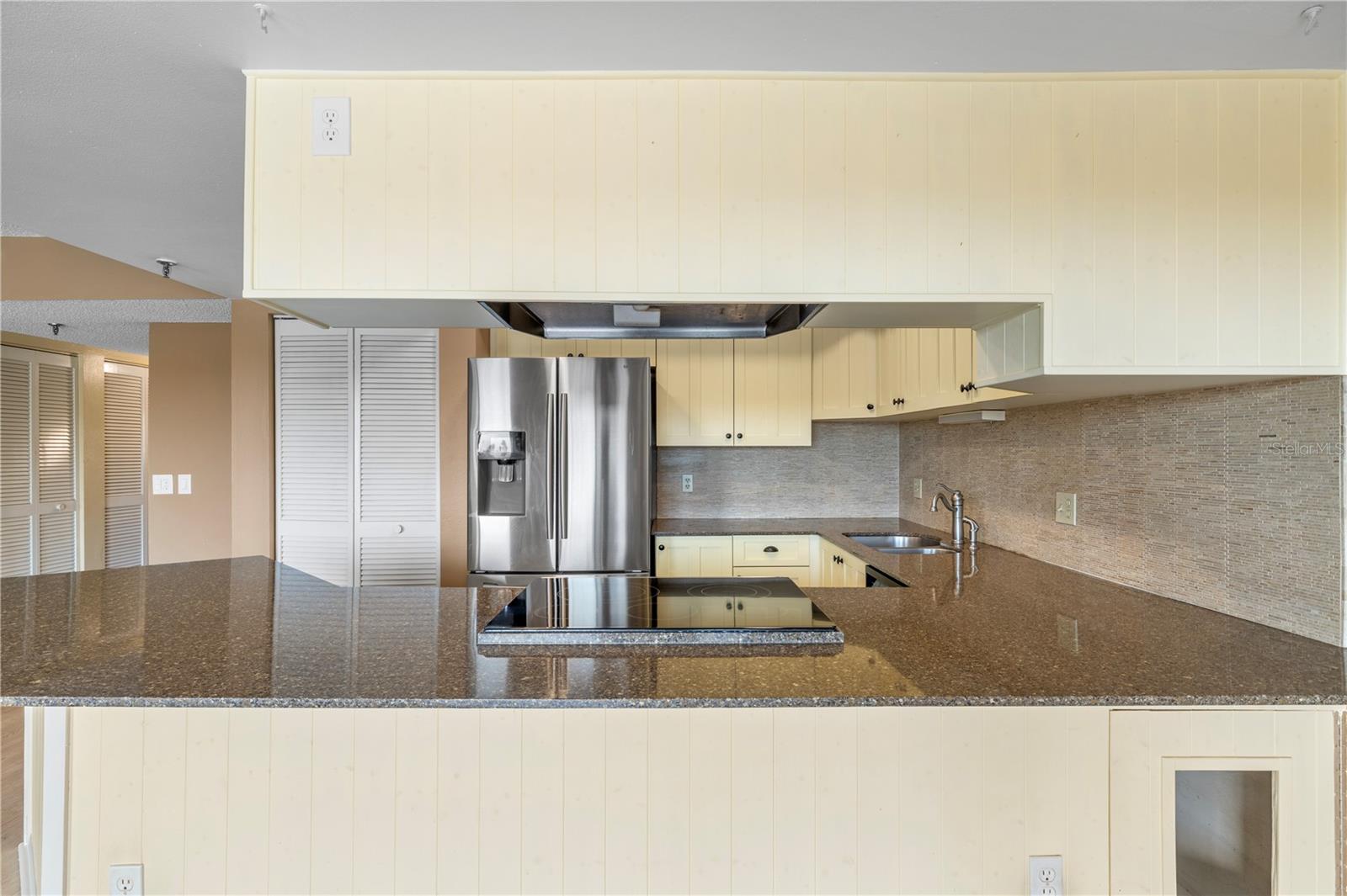 LIGHTHOUSE HARBOR MARINA CONDO - Residential