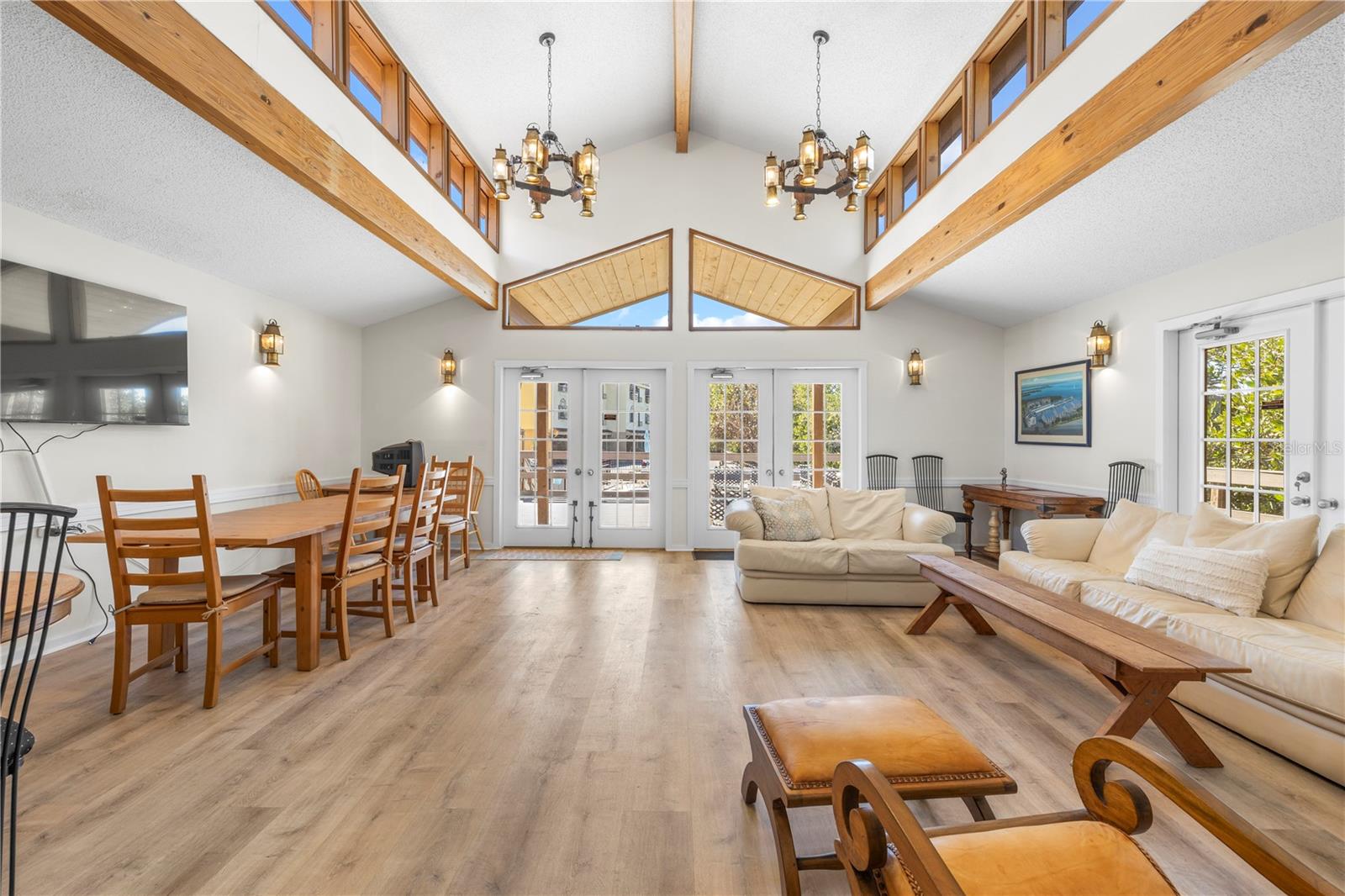 LIGHTHOUSE HARBOR MARINA CONDO - Residential