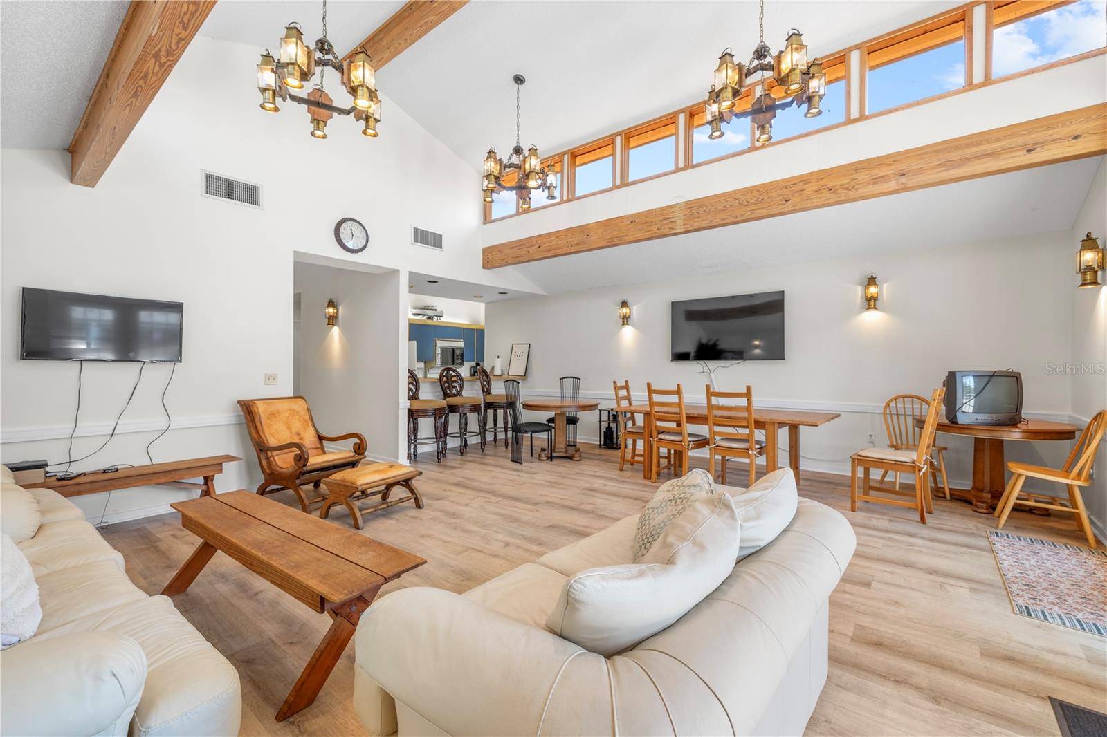 LIGHTHOUSE HARBOR MARINA CONDO - Residential