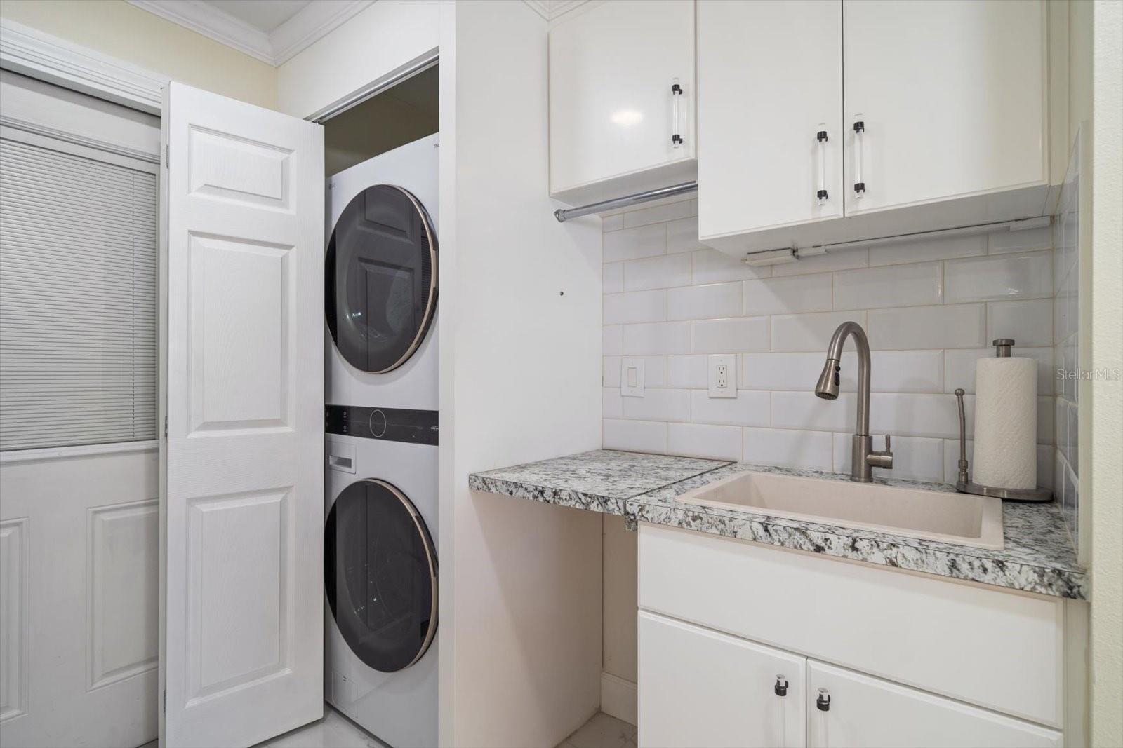 HARBOR HILLS ESTATES - Residential