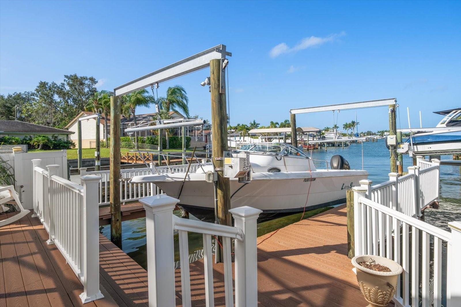 HARBOR HILLS ESTATES - Residential