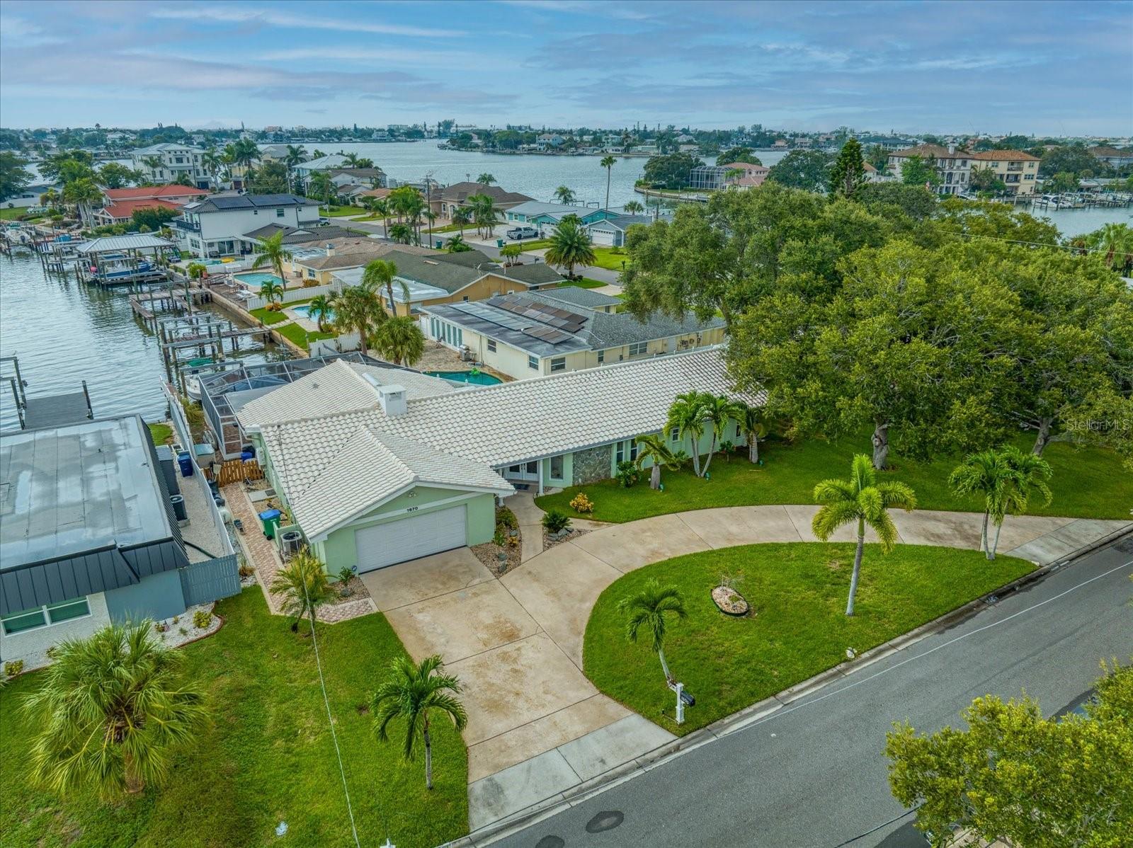 HARBOR HILLS ESTATES - Residential