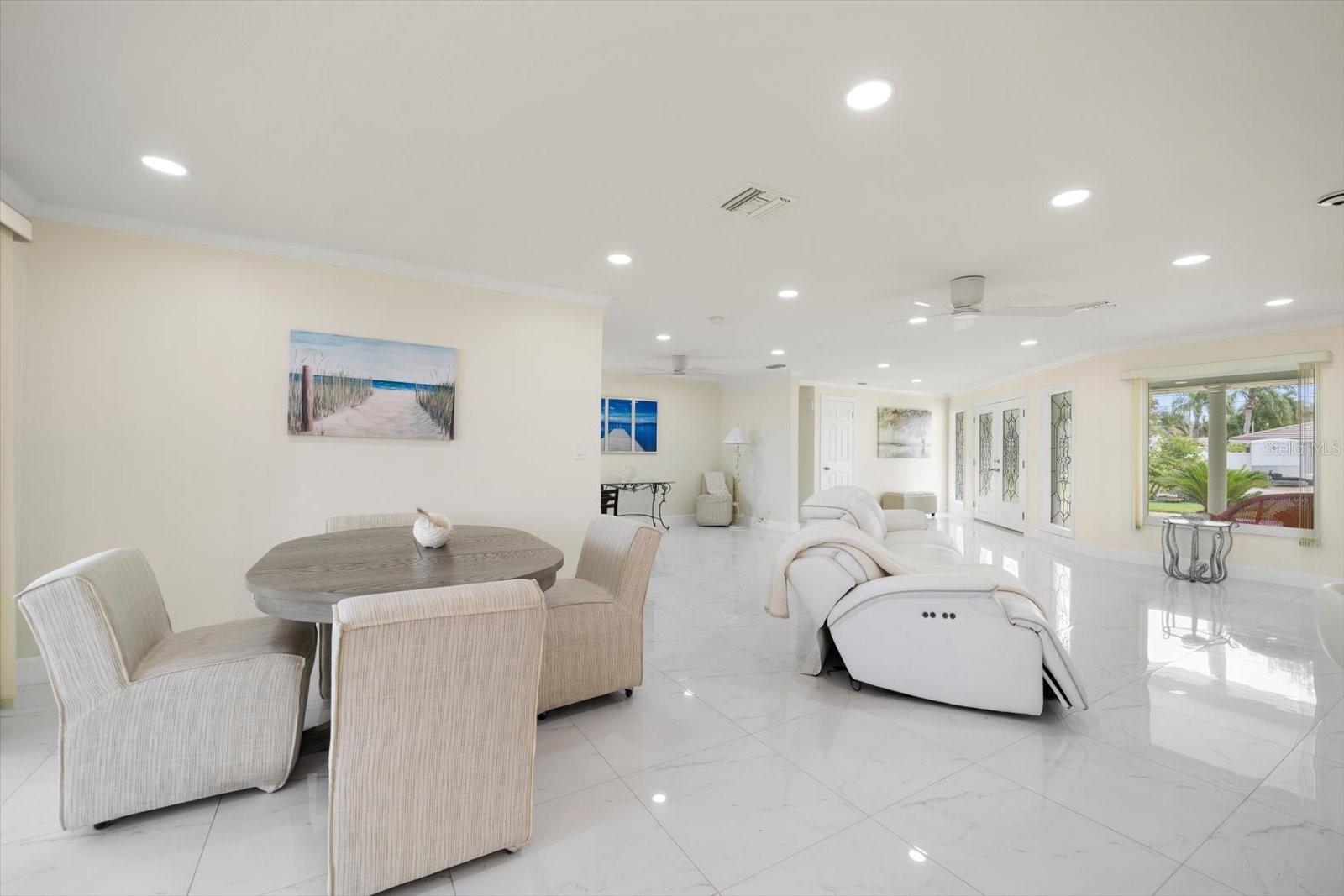 HARBOR HILLS ESTATES - Residential