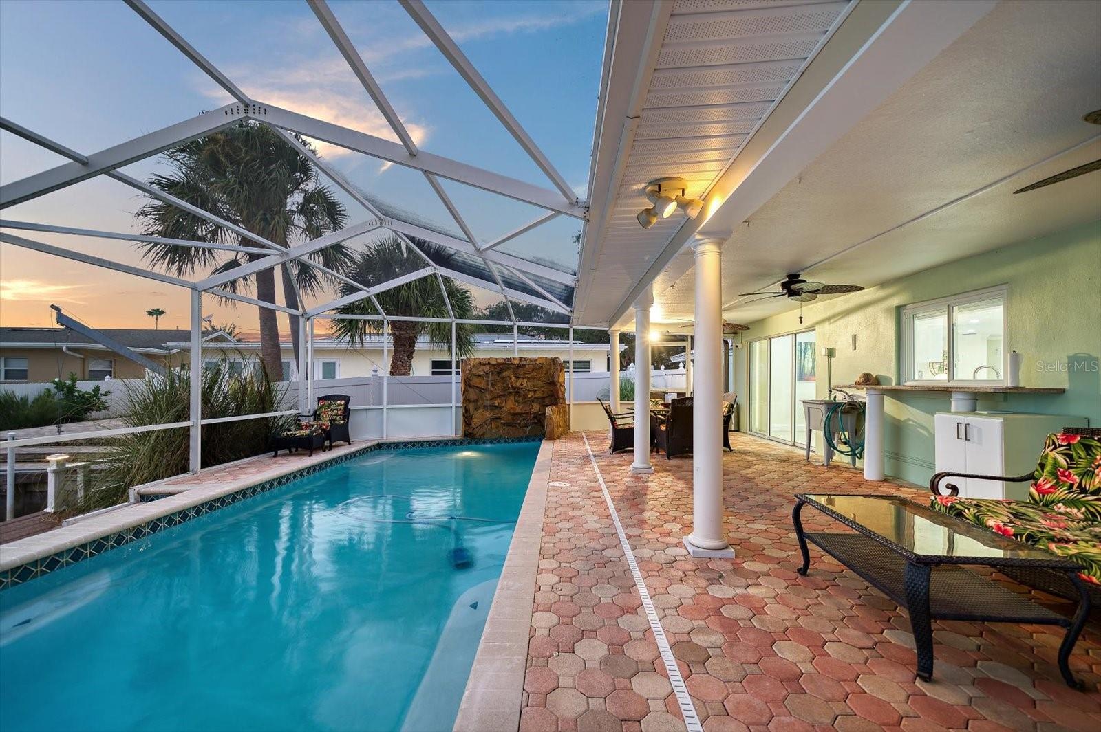 HARBOR HILLS ESTATES - Residential