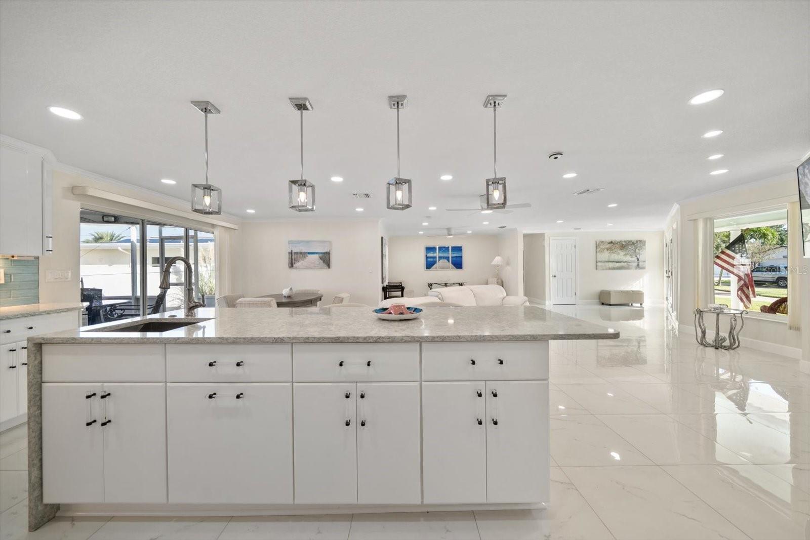 HARBOR HILLS ESTATES - Residential