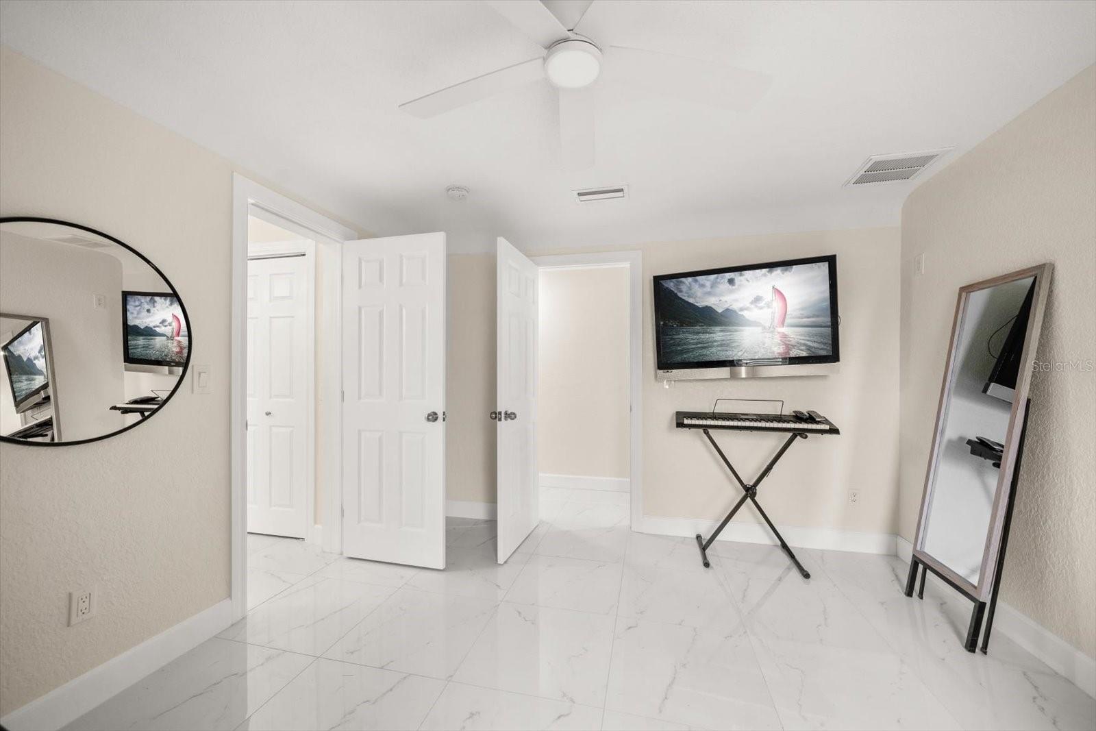 HARBOR HILLS ESTATES - Residential