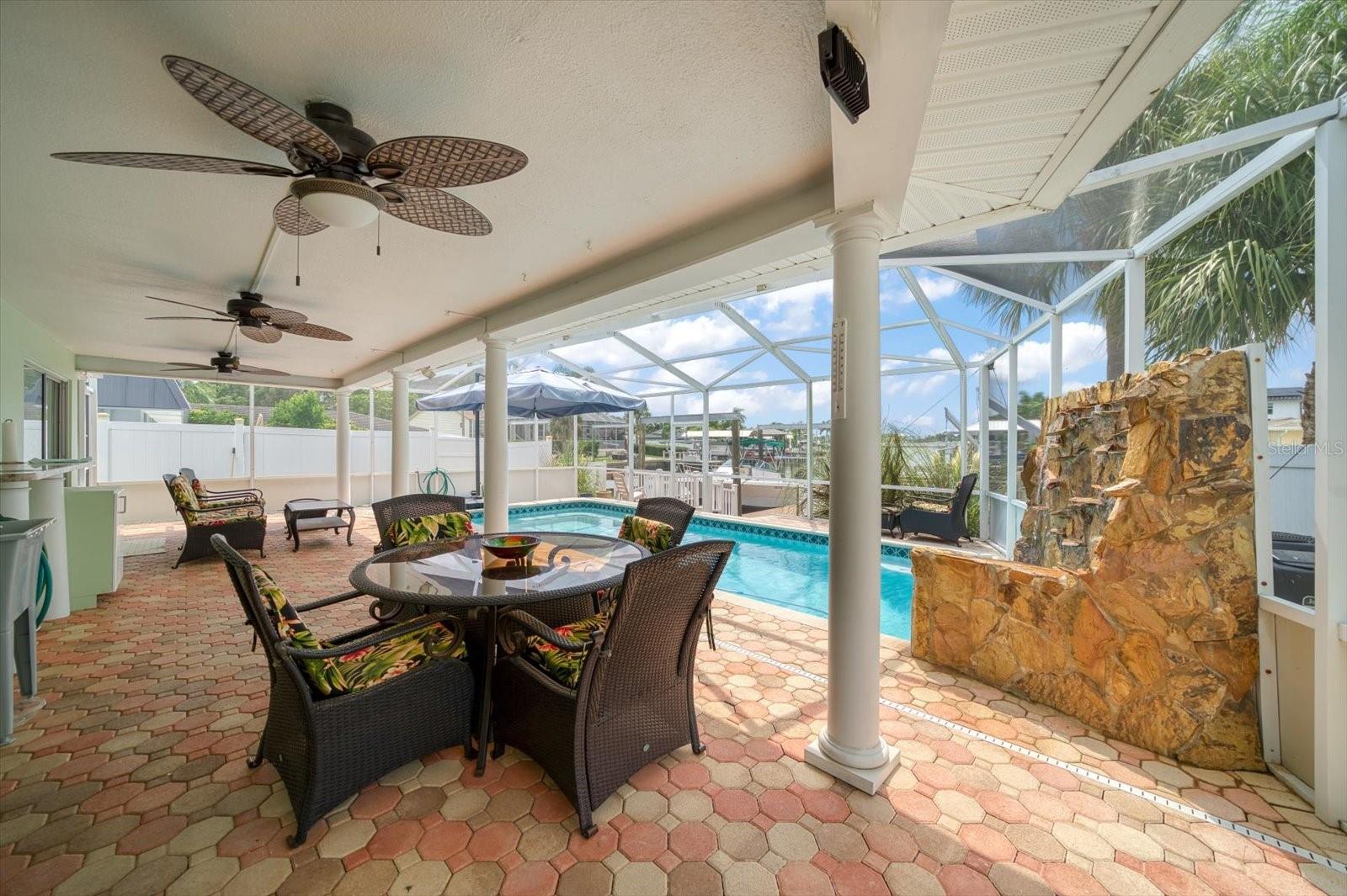 HARBOR HILLS ESTATES - Residential