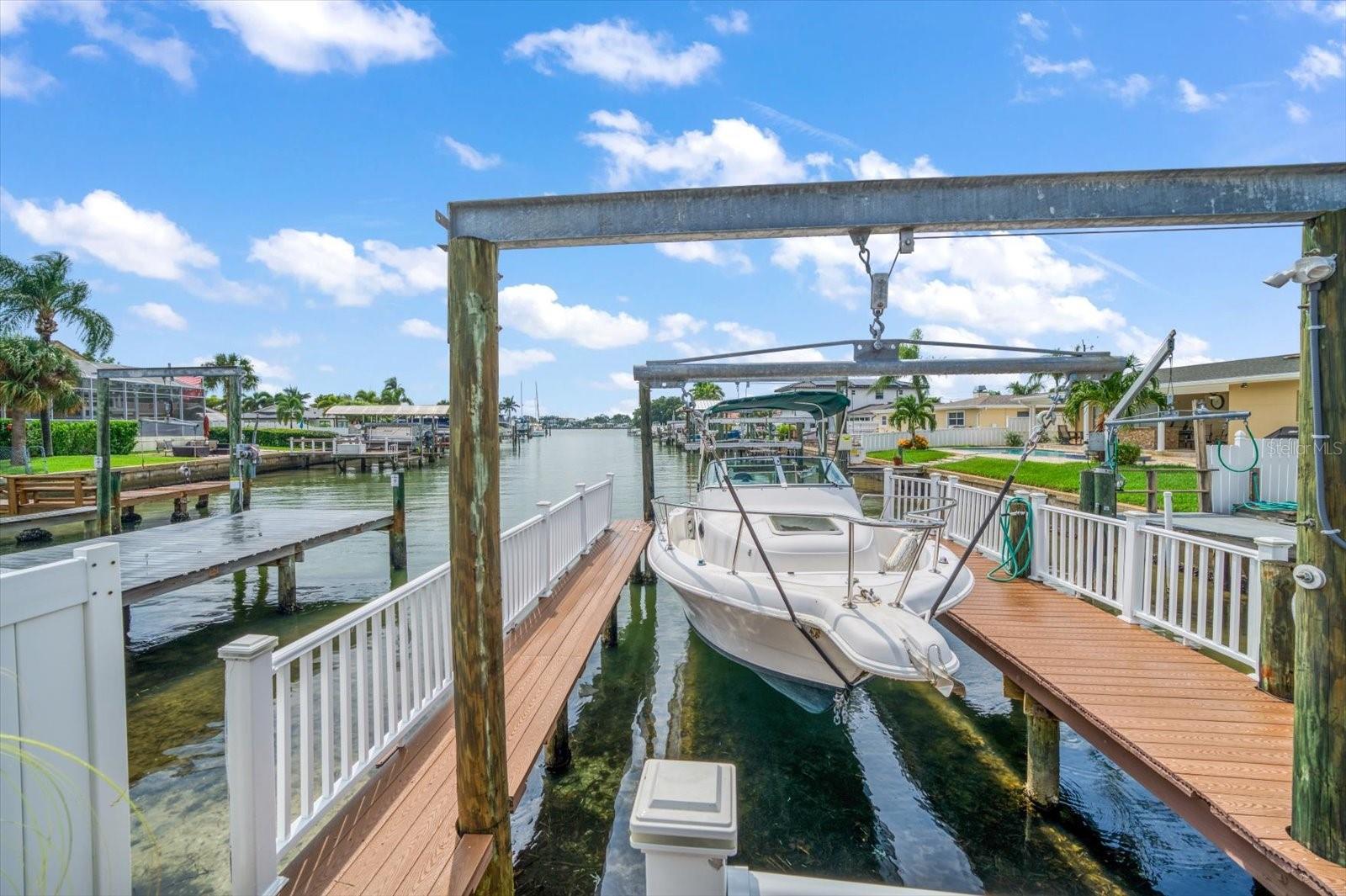 HARBOR HILLS ESTATES - Residential