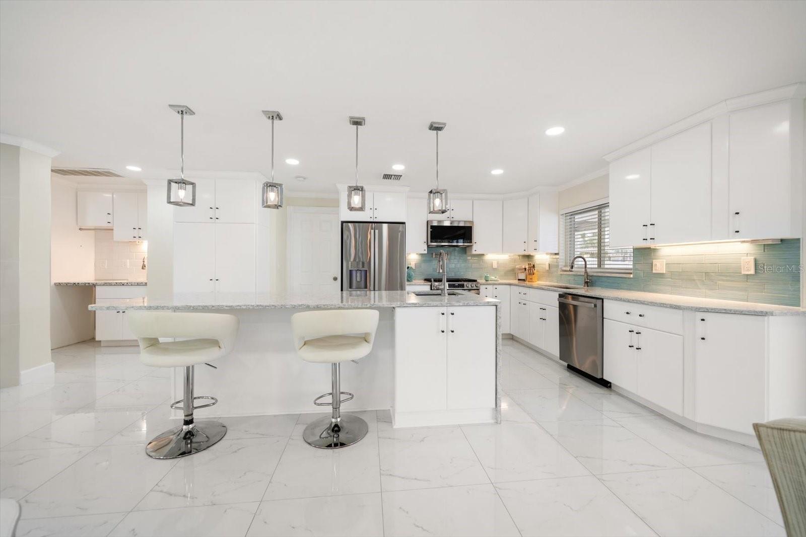 1670 CLEARWATER HARBOR DRIVE