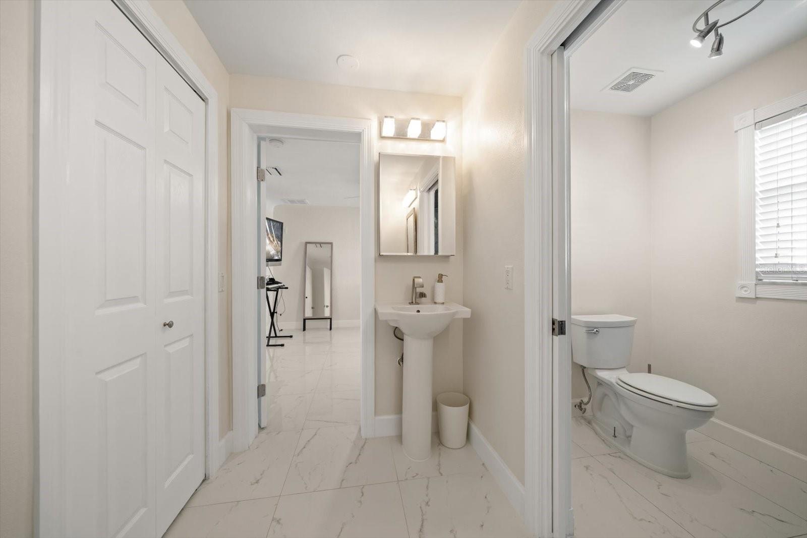 HARBOR HILLS ESTATES - Residential