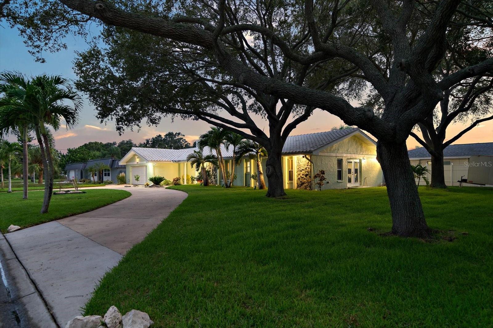 HARBOR HILLS ESTATES - Residential