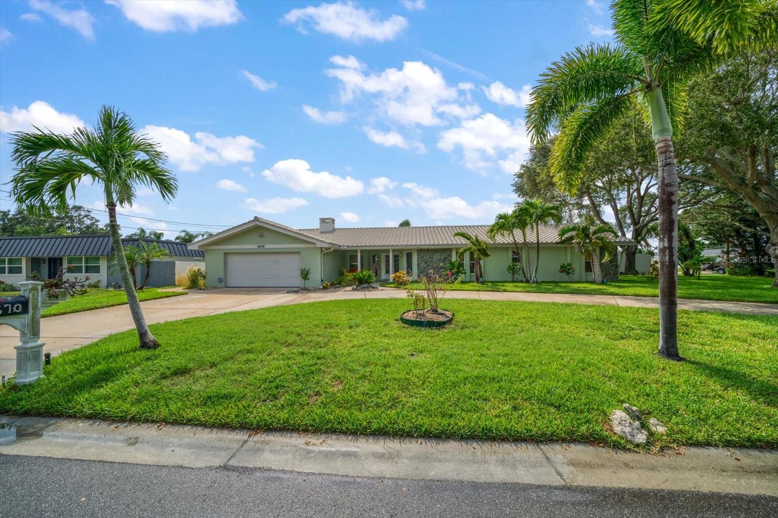 HARBOR HILLS ESTATES - Residential