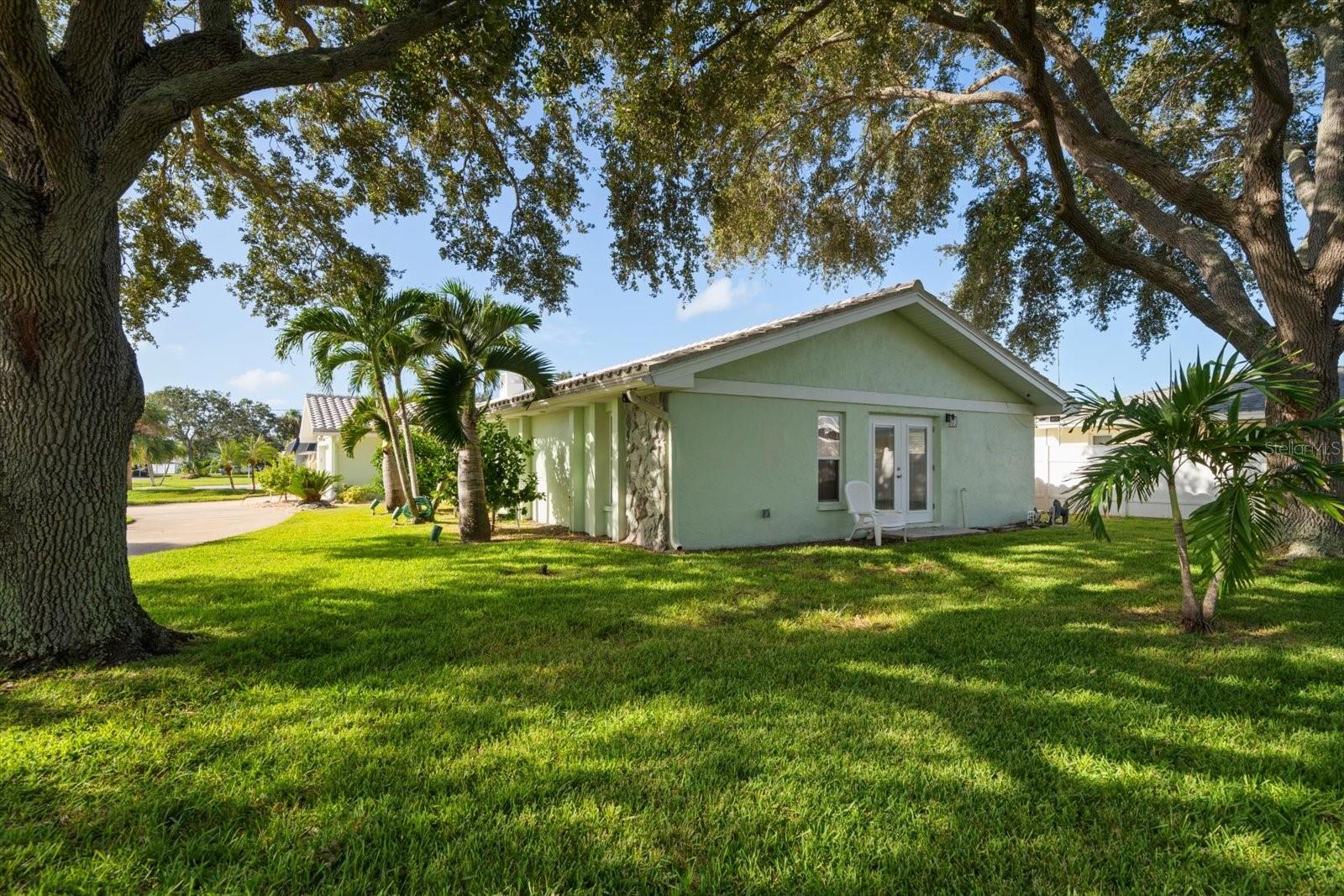 HARBOR HILLS ESTATES - Residential