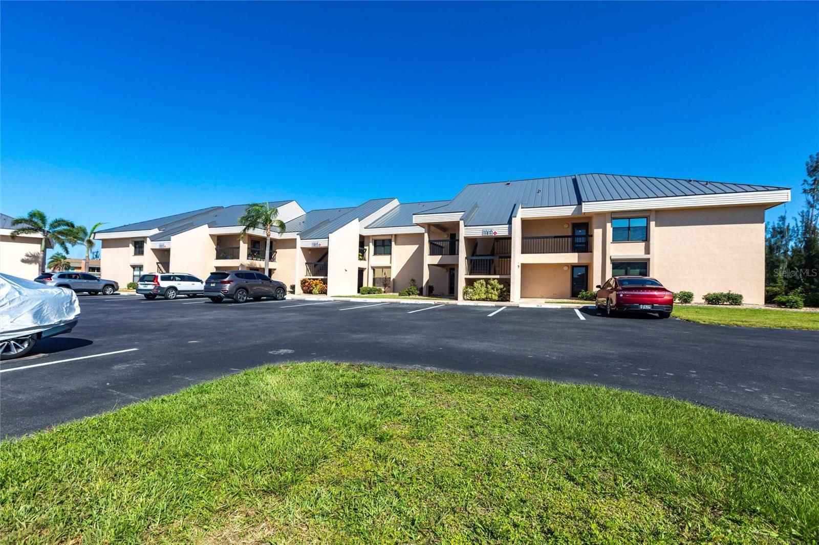 3256 WHITE IBIS COURT 24A