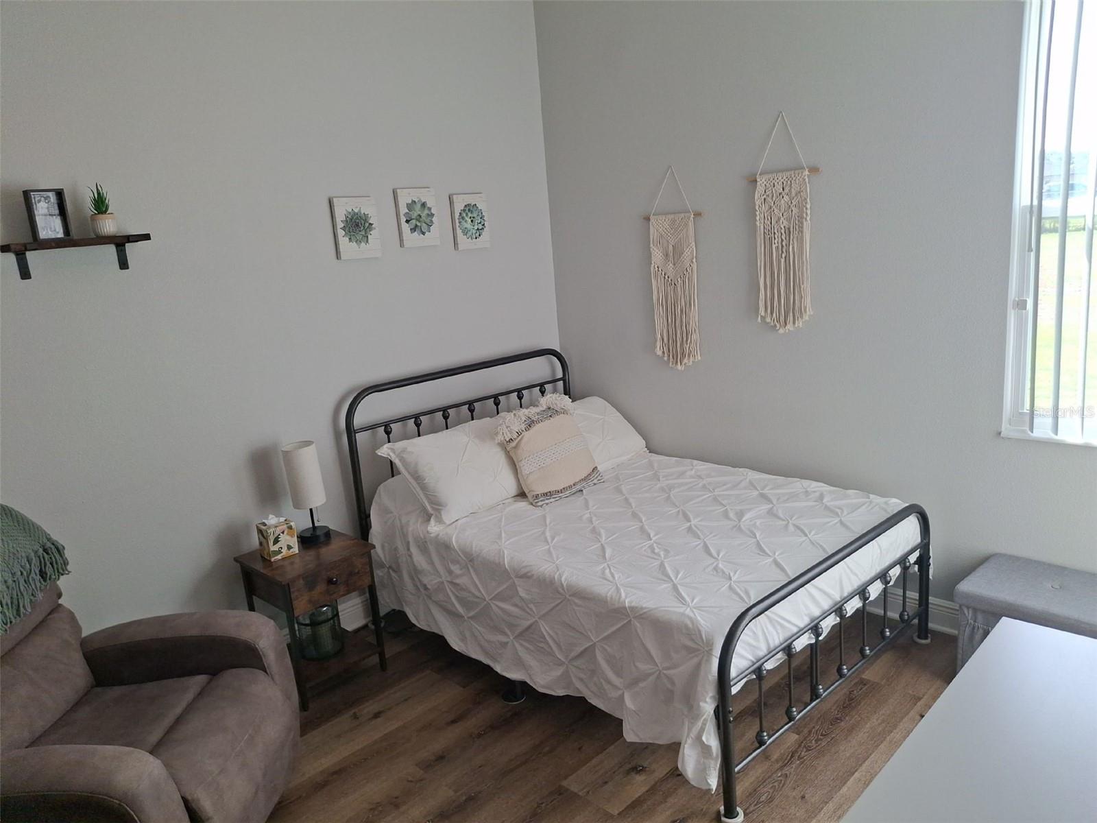 HIGHLAND COUNTRY ESTATES - Residential