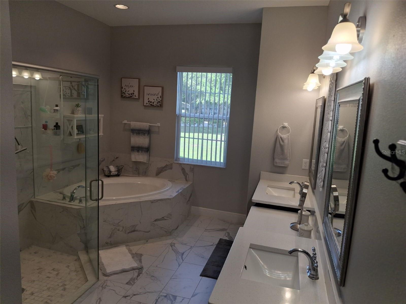 HIGHLAND COUNTRY ESTATES - Residential