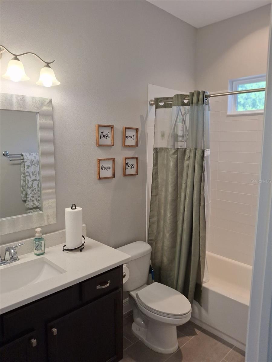 HIGHLAND COUNTRY ESTATES - Residential