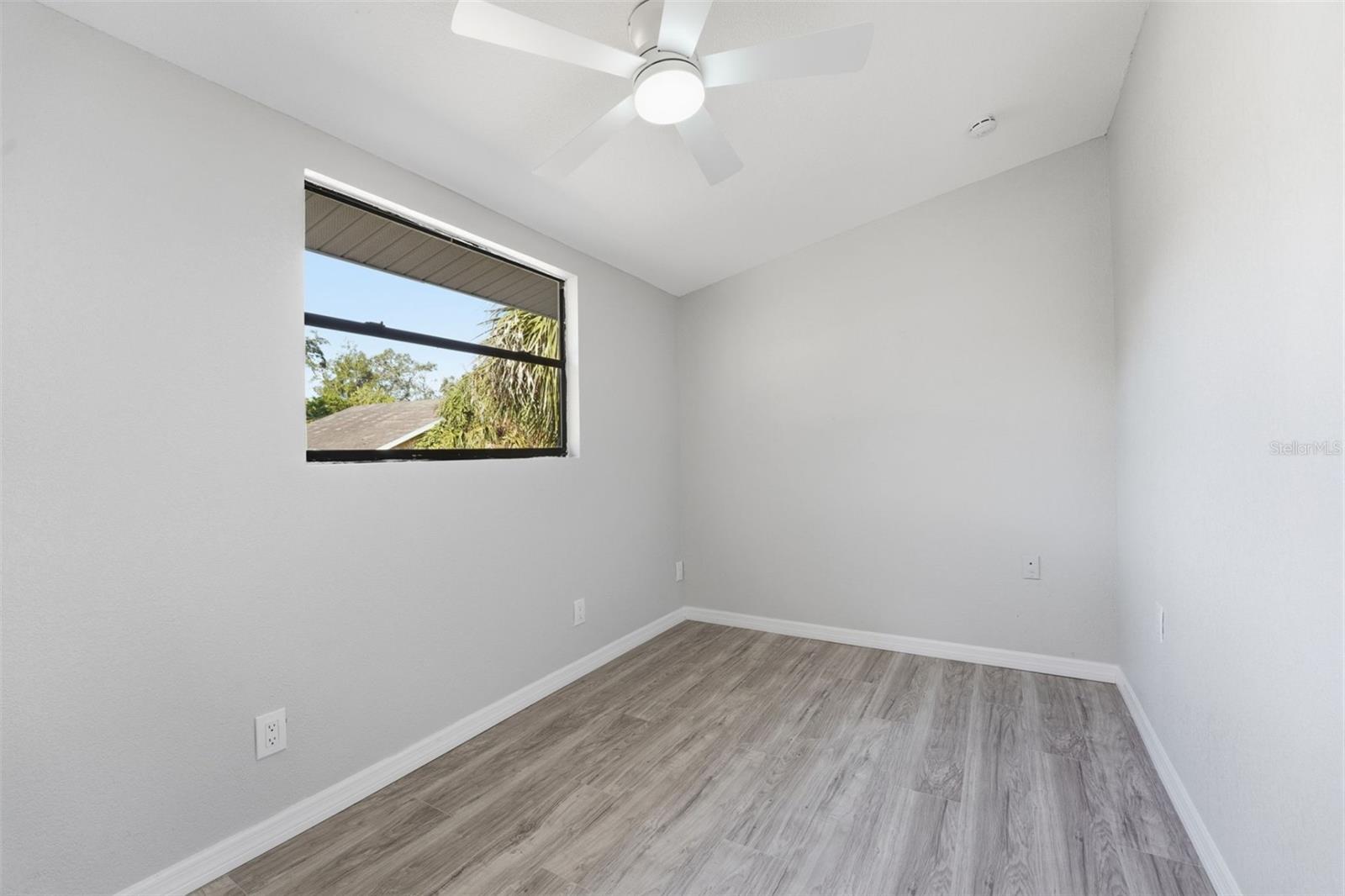 NOKOMIS MANOR NATURES PARK - Residential