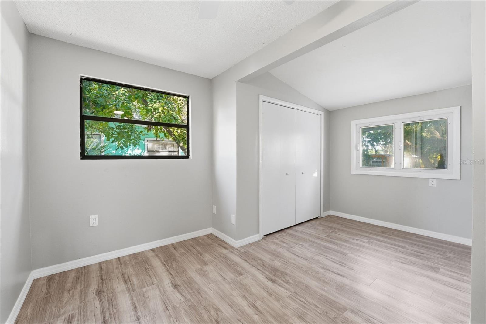 NOKOMIS MANOR NATURES PARK - Residential