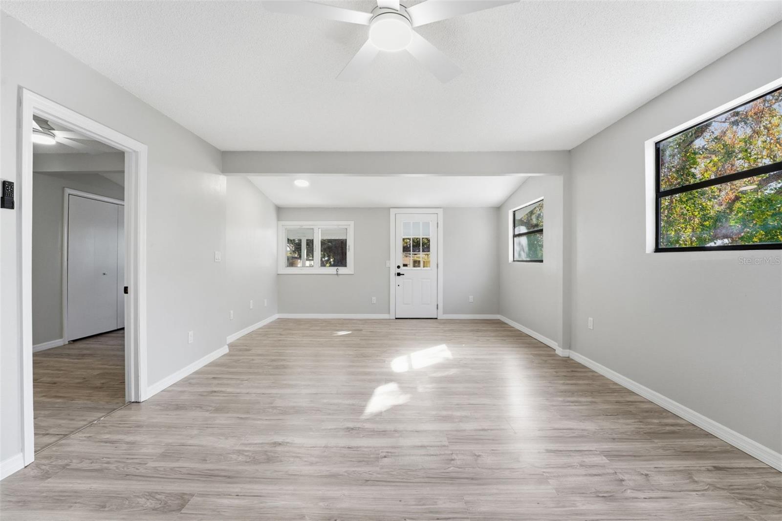 NOKOMIS MANOR NATURES PARK - Residential