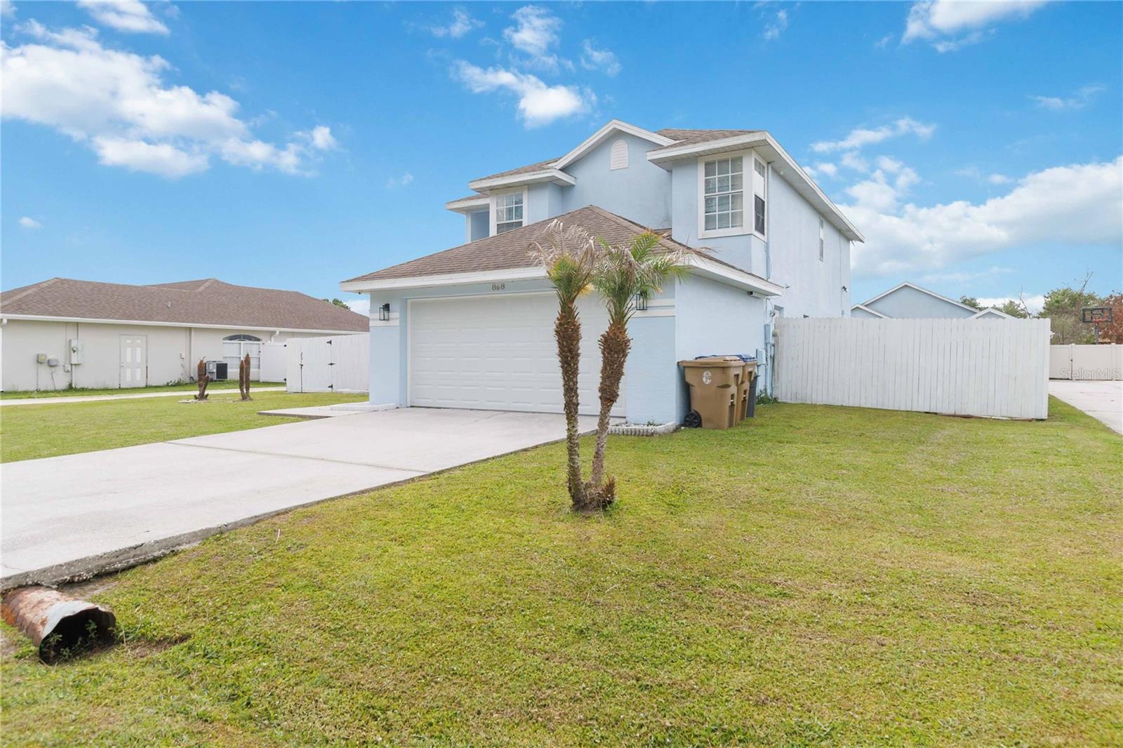 868 NELSON DRIVE