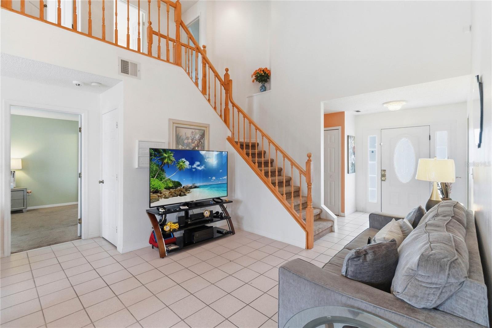 868 NELSON DRIVE