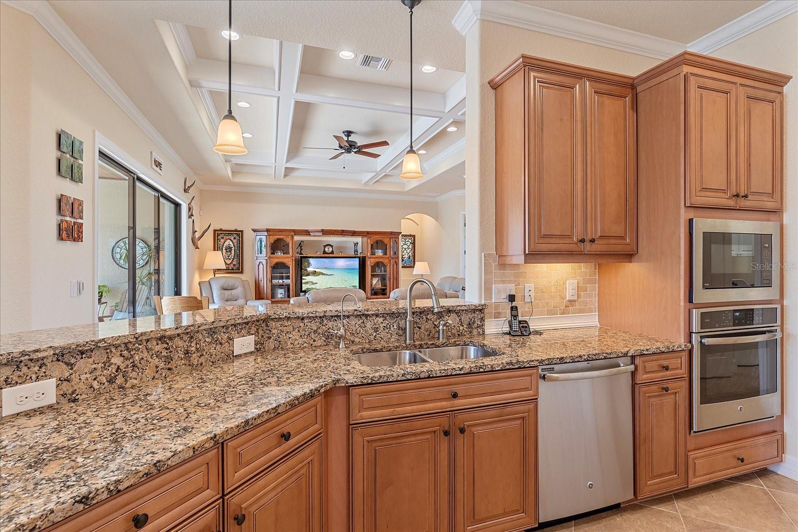 Picture for the property N6125834, 4 beds, 3 baths